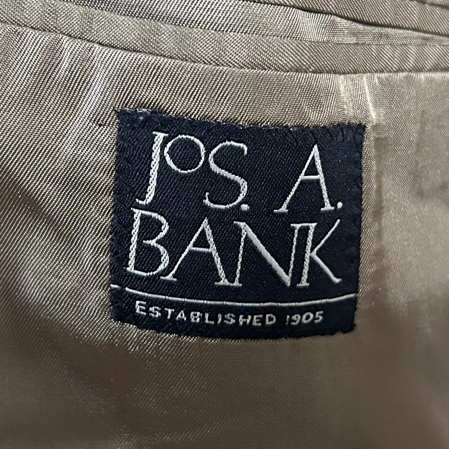 Jos A Bank 46R Sport Coat Silk Wool Blend Beige Plaid Two Button Lined Vented