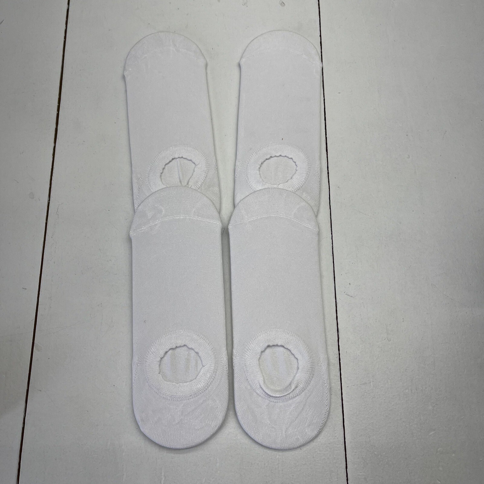 Hugh Ugoli White 4 Pack No Show Socks Women’s OS New