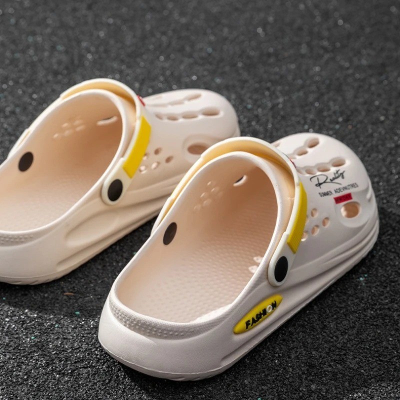 Men’s EVA Clogs Slip-On Sandals Non-Slip Lightweight Garden ShoesView