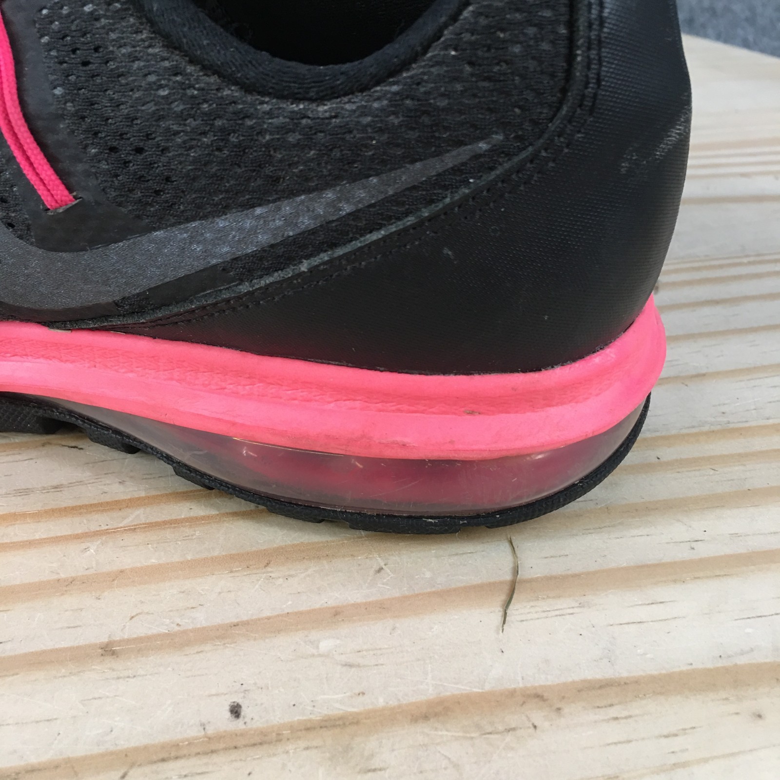 Nike Air Max Dynasty Running Shoes Womens 10 M Sneakers 816748-003 Black Pink