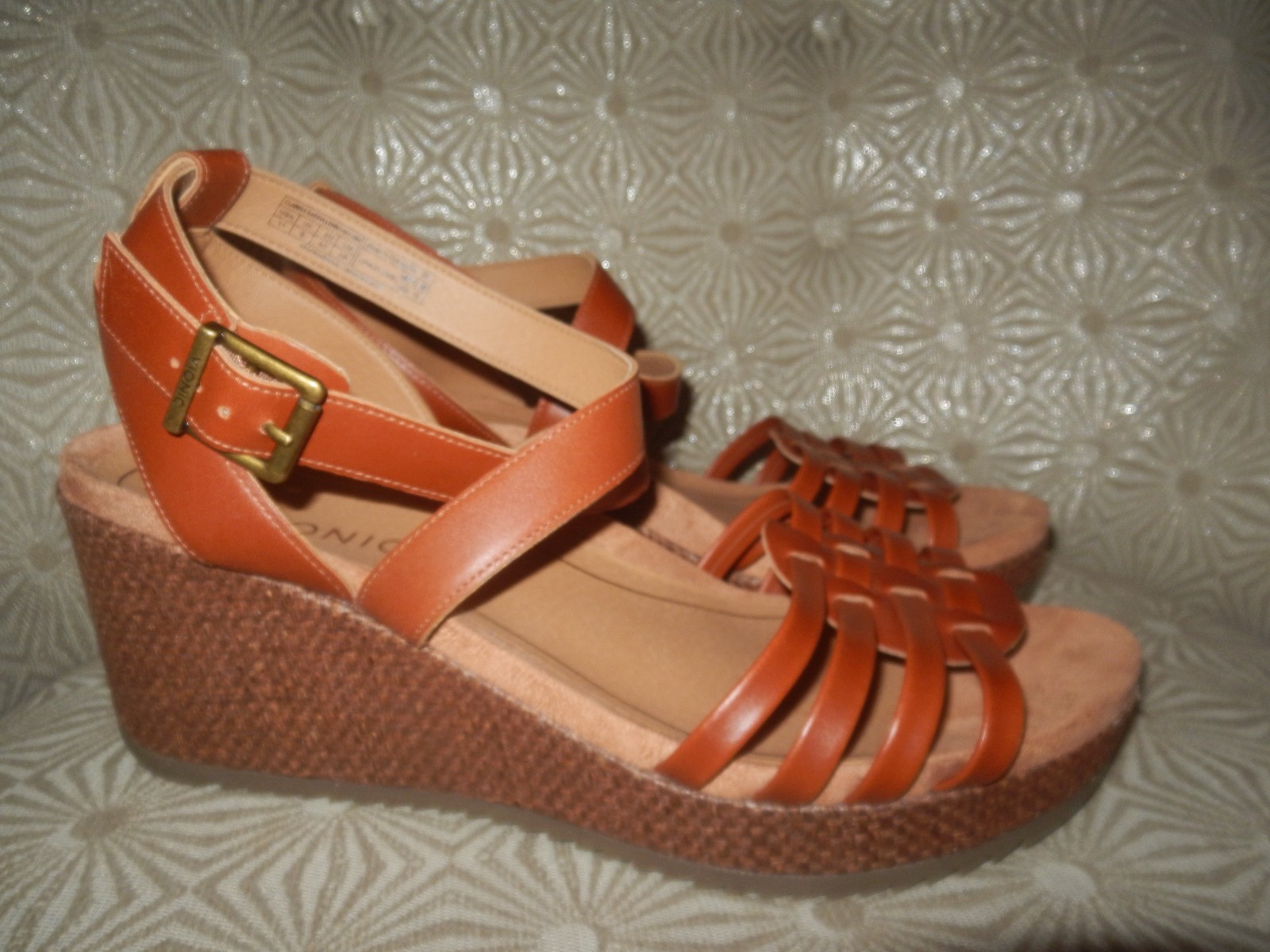 VIONIC Clarissa Raffia Women’s Brown Leather 3″ Wedge Sandals 11M $125. NWOB