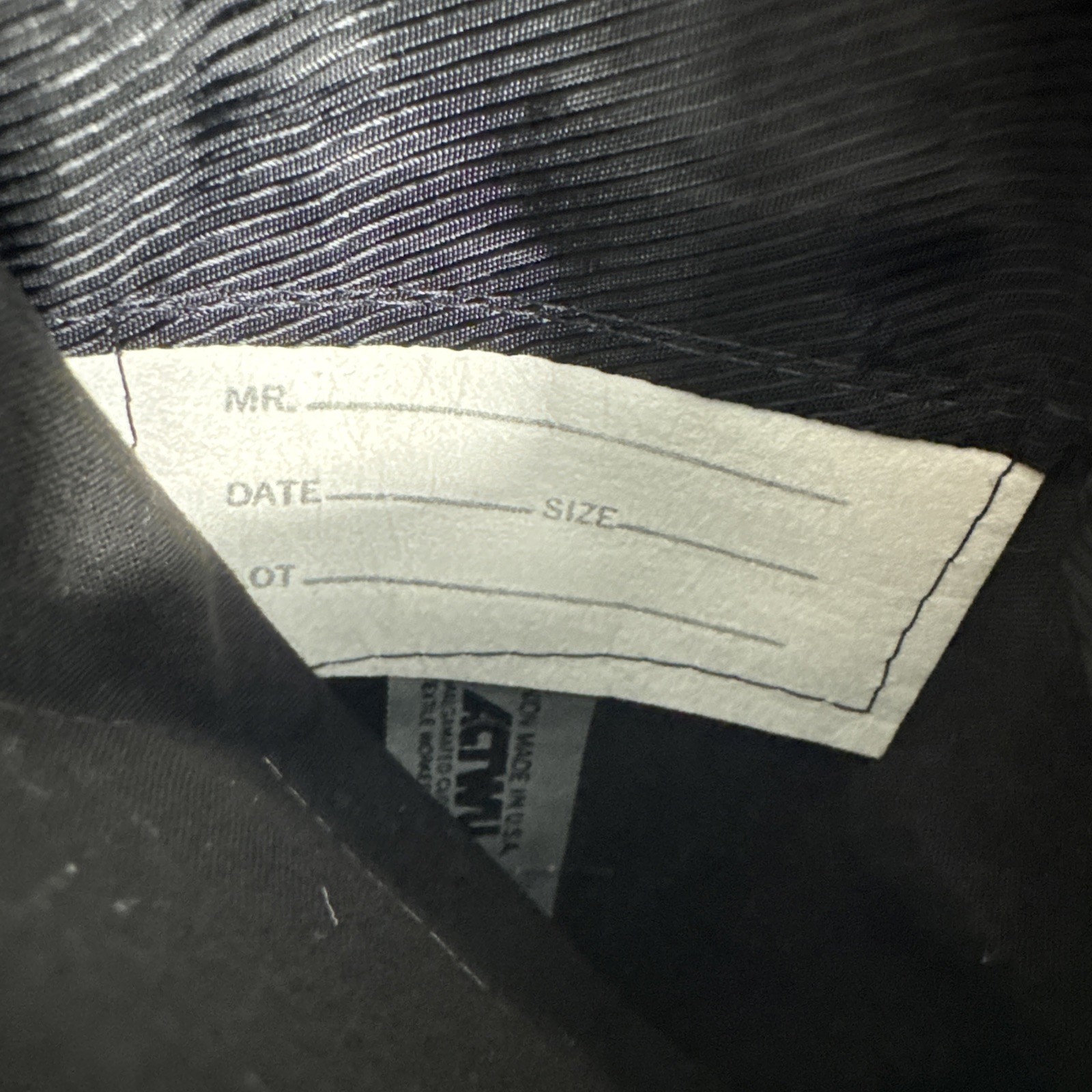 Vintage Hart Schaffner Marx 44R Relaxed Charcoal Pinstripe 2-Piece Suit 39×27