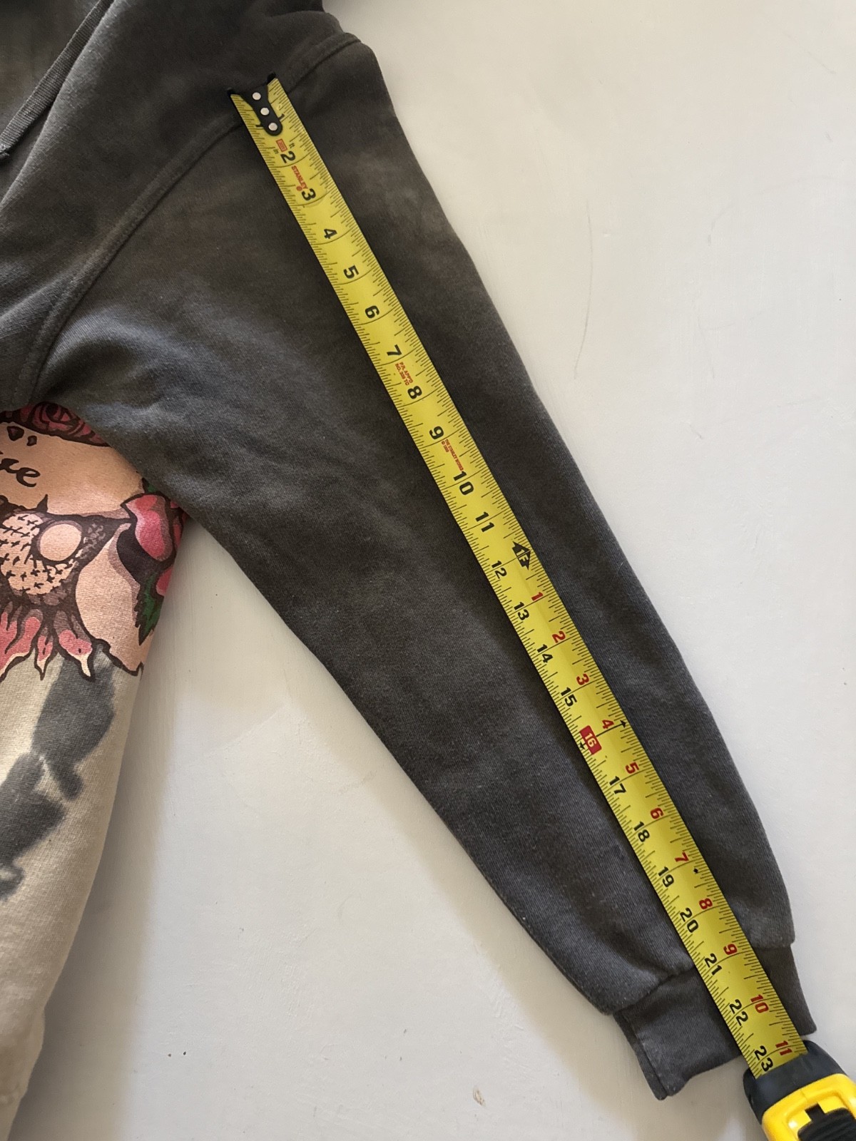 BoohooMAN Skull Rose Graphic Tie Dye Hoodie Men’s Size S Love Kill Pullover