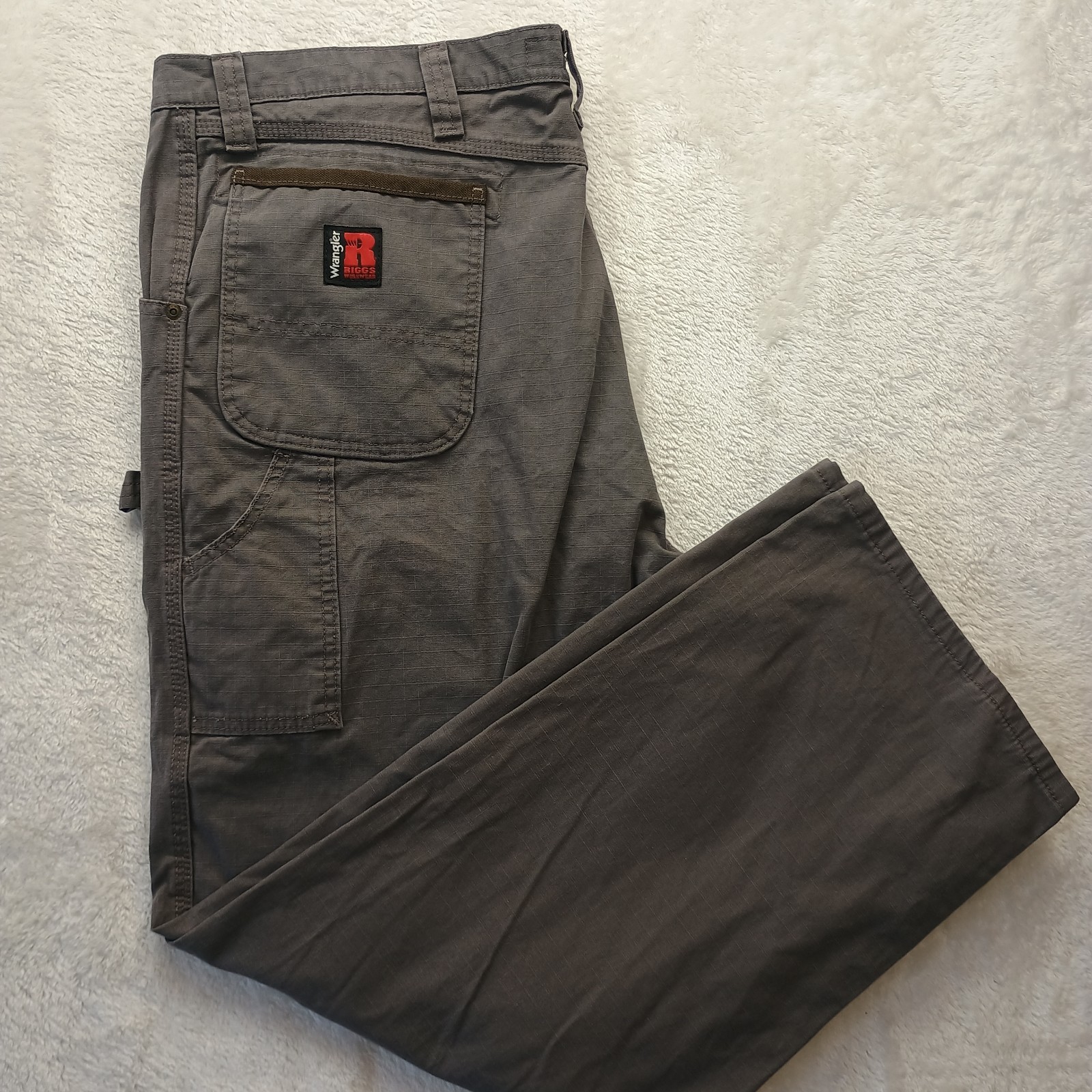 Wrangler Riggs Workwear Ripstop Pants Men’s 46×30 Gray Relaxed 103W020ST