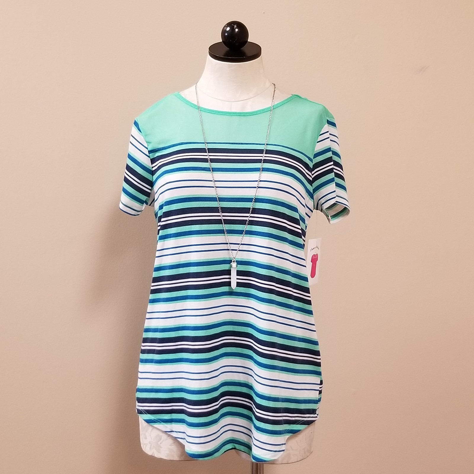 New/Tagged Bobbie Brooks Ladies SM Stretch Top Green/Blue Stripes w/Necklace