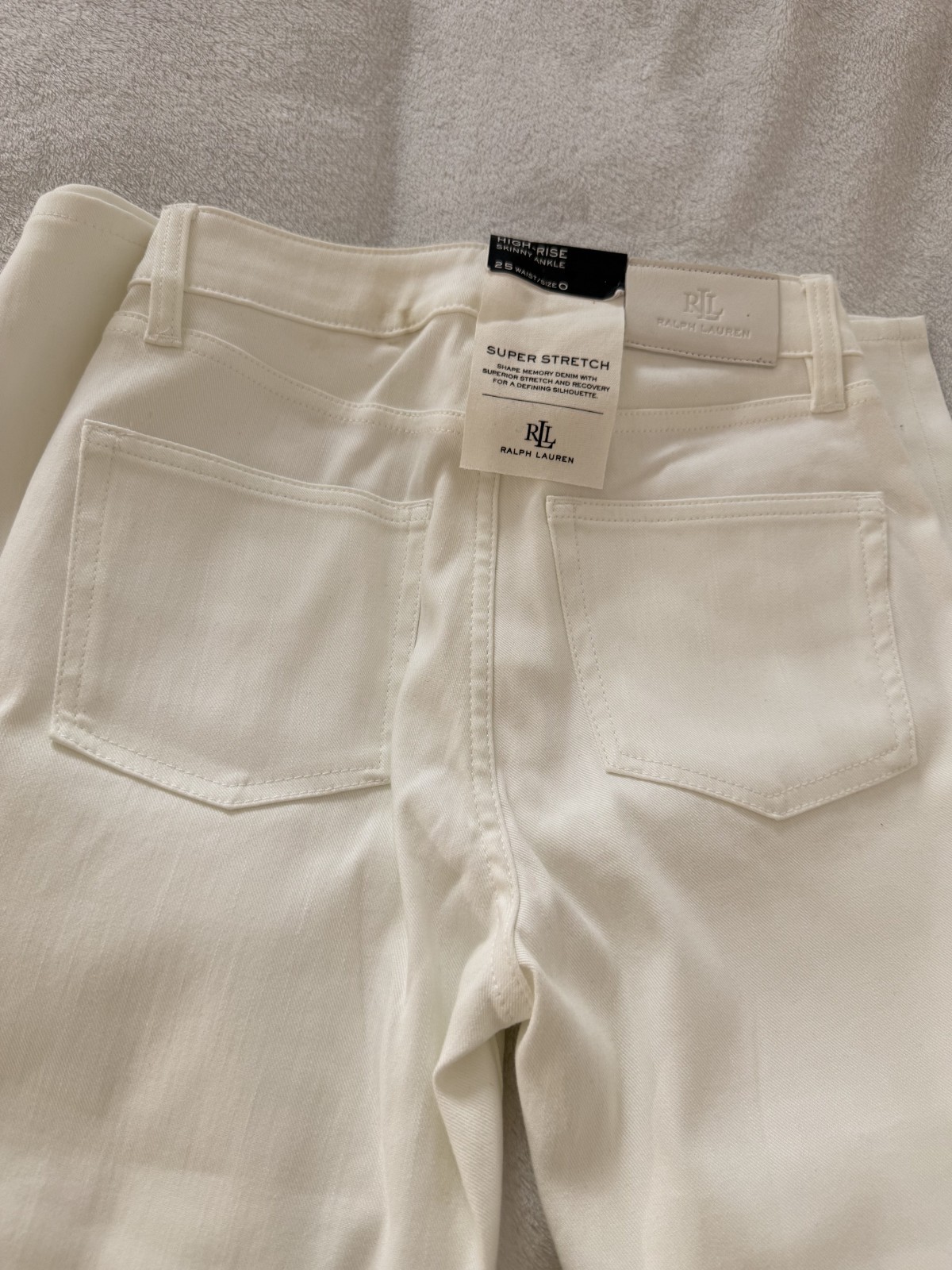 NWT – Ralph Lauren Women’s Skinny White Jeans Size 25