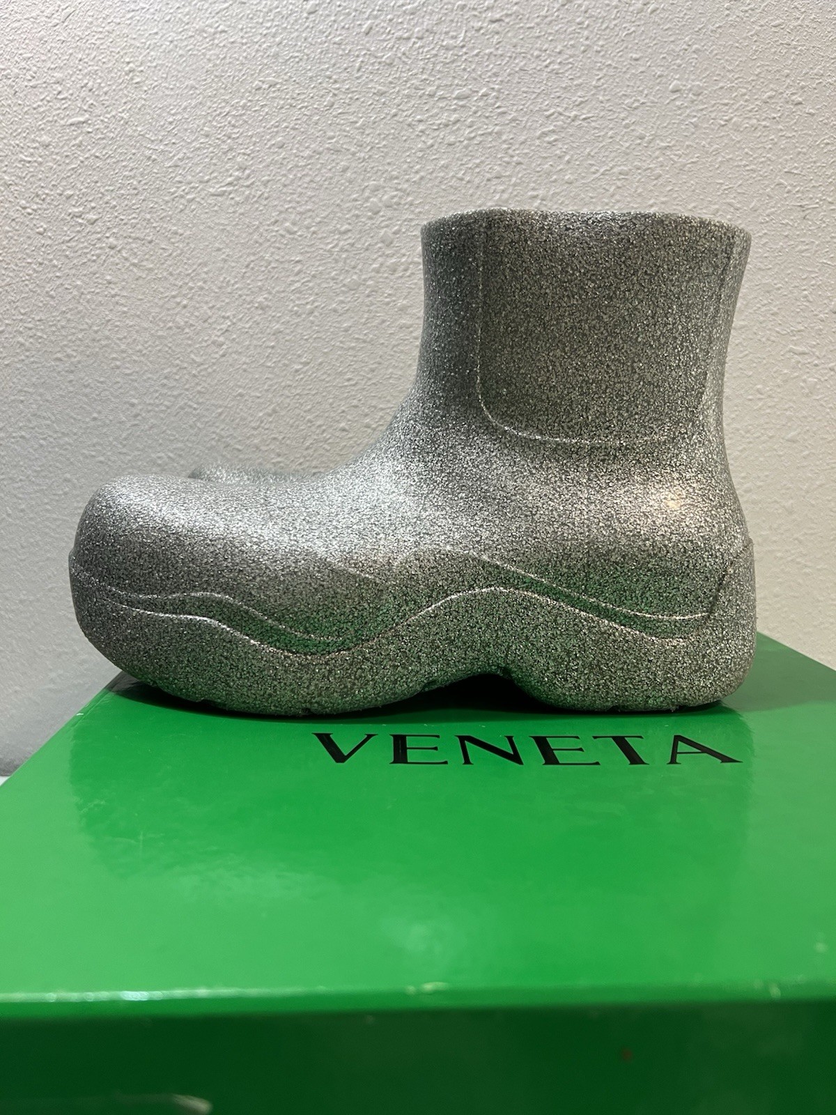 Bottega Veneta Puddle Boots 38 Icon Rainboots Silver Glitter Platform PVC Rubber