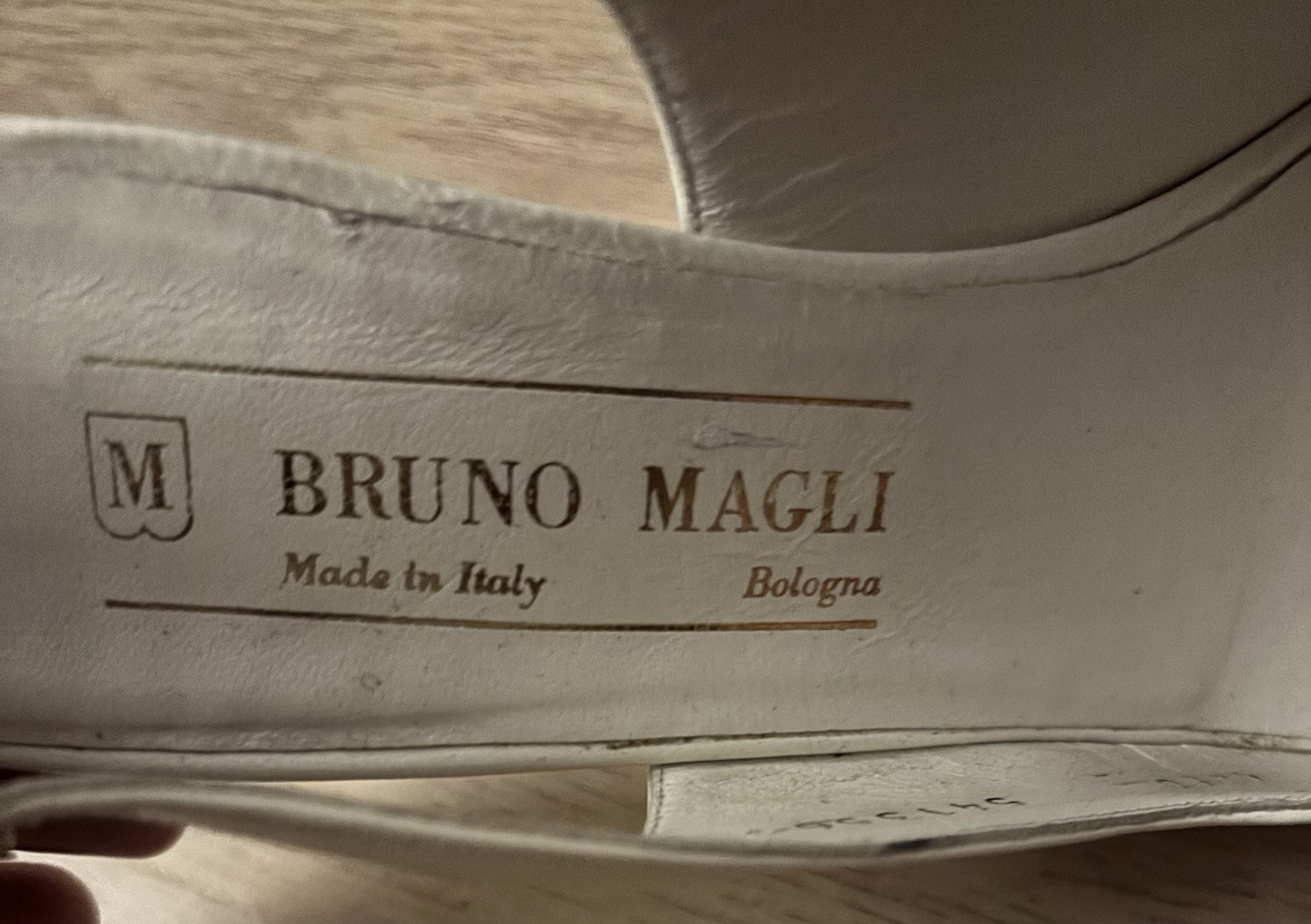 Bruno Magli Women’s White Leather Striped Peep Toe Slingback Stiletto 6.5AAA