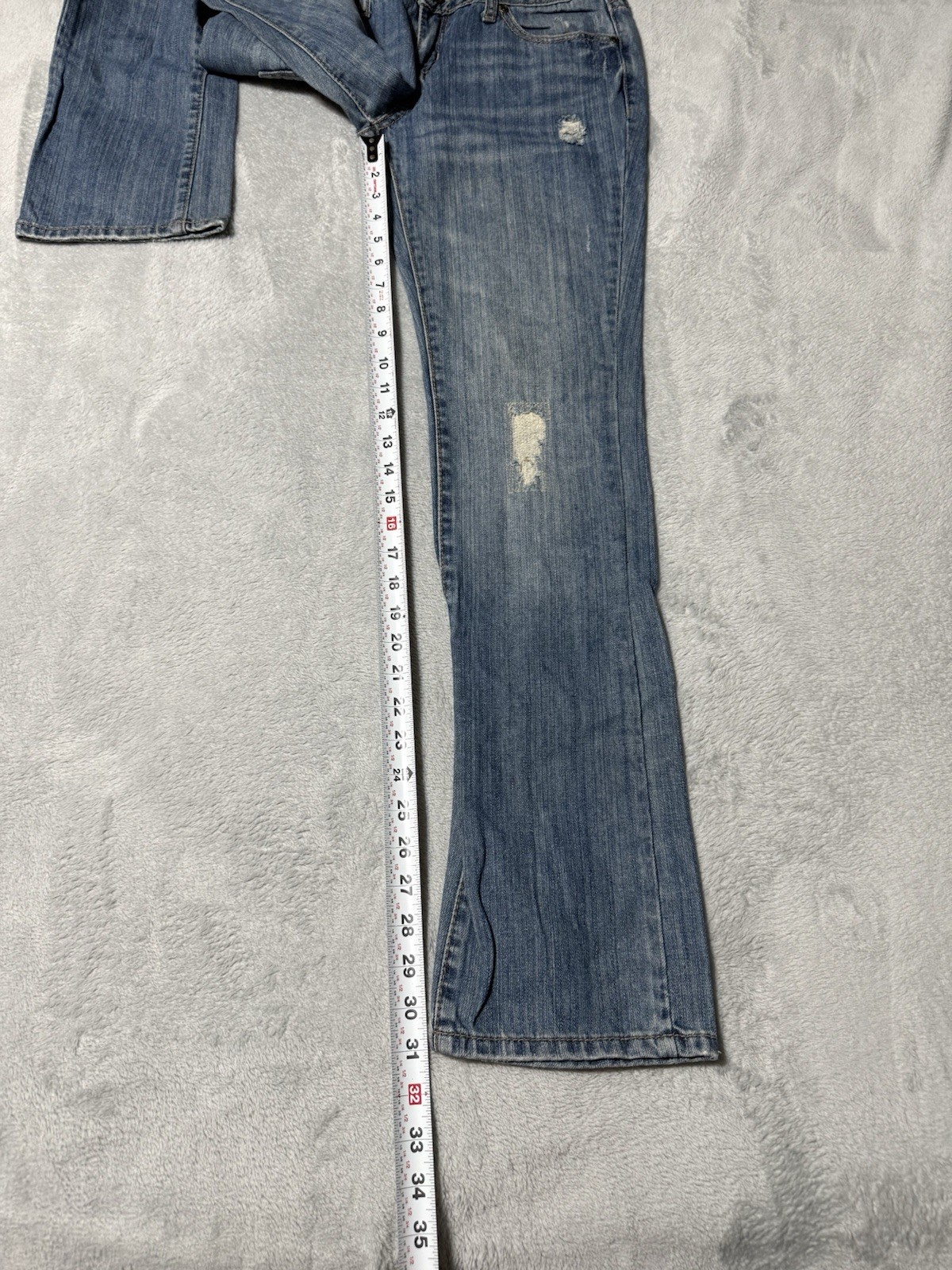 Amethyst Jeans Womens 9 Blue Bootcut Low Rise Medium Wash Distressed Style 30×31