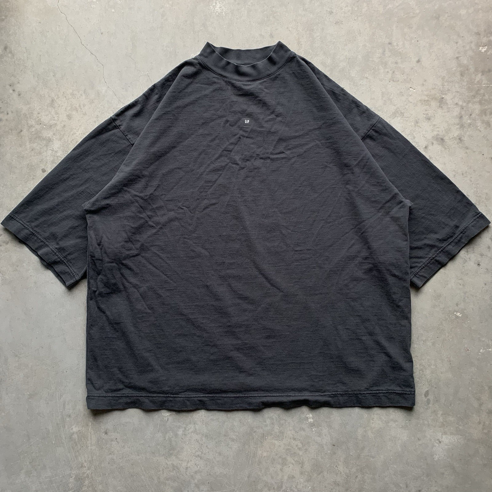 YZY x Gap Men’s Black Oversized Short Sleeved T-Shirt Small Hypebeast Kanye West