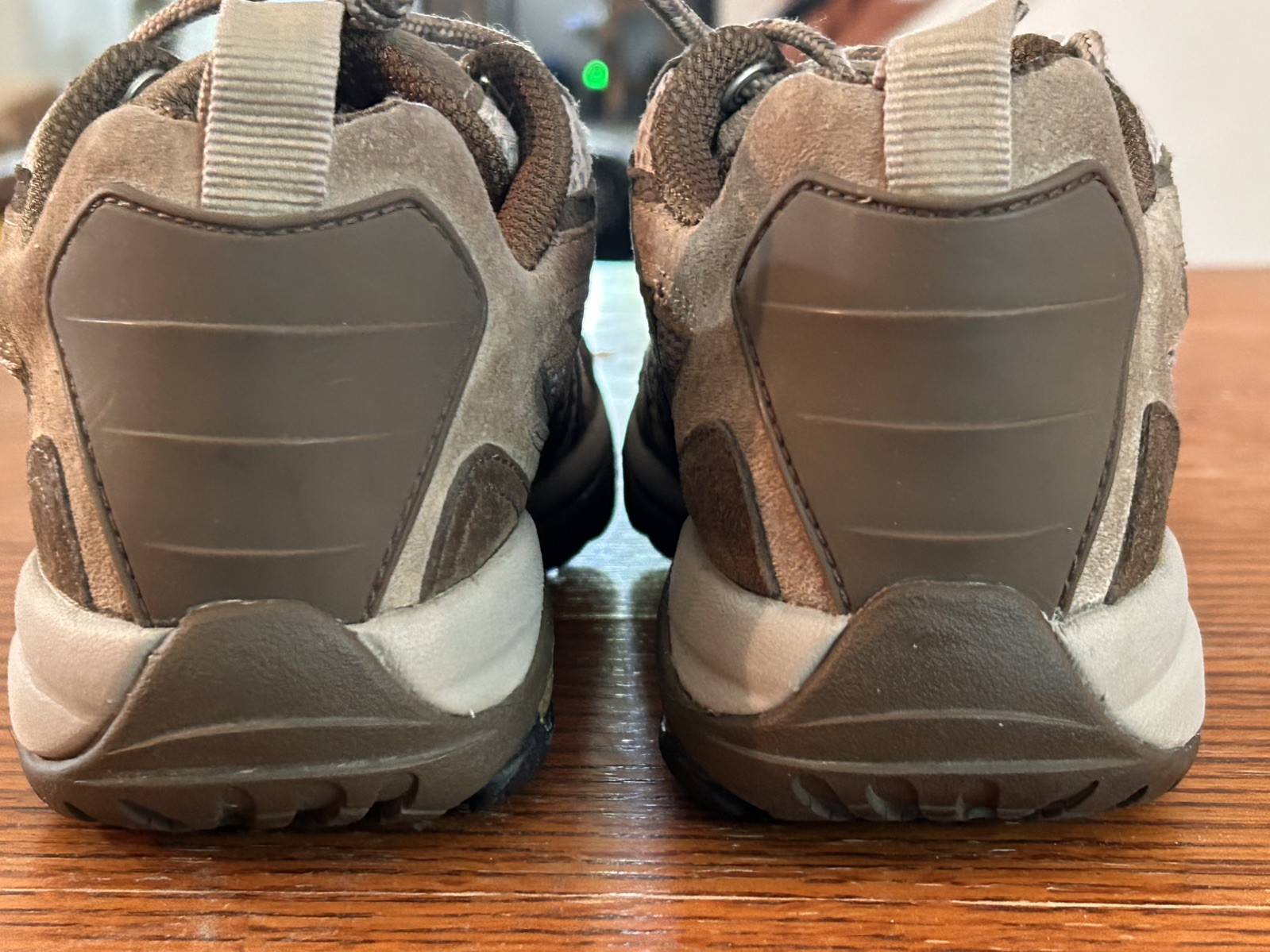 Merrell Siren Ventilator Womens 6.5 Desert Sage Hiking Shoes Vibram Low Top