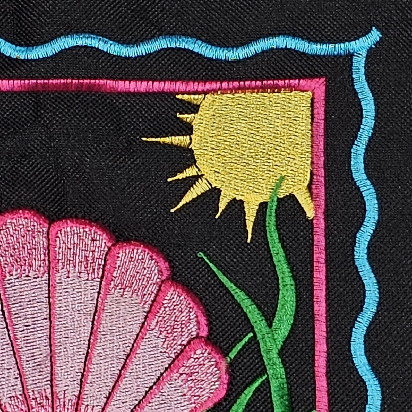 St. Maarten N.A. Beach Black Embroidered Tote Bag Zipper Closure Sea Clam Ocean