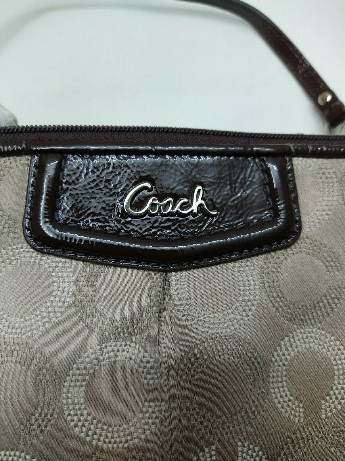 Coach Madison Gray Signature Canvas Credit Card Wallet Large Wristlet Clutch