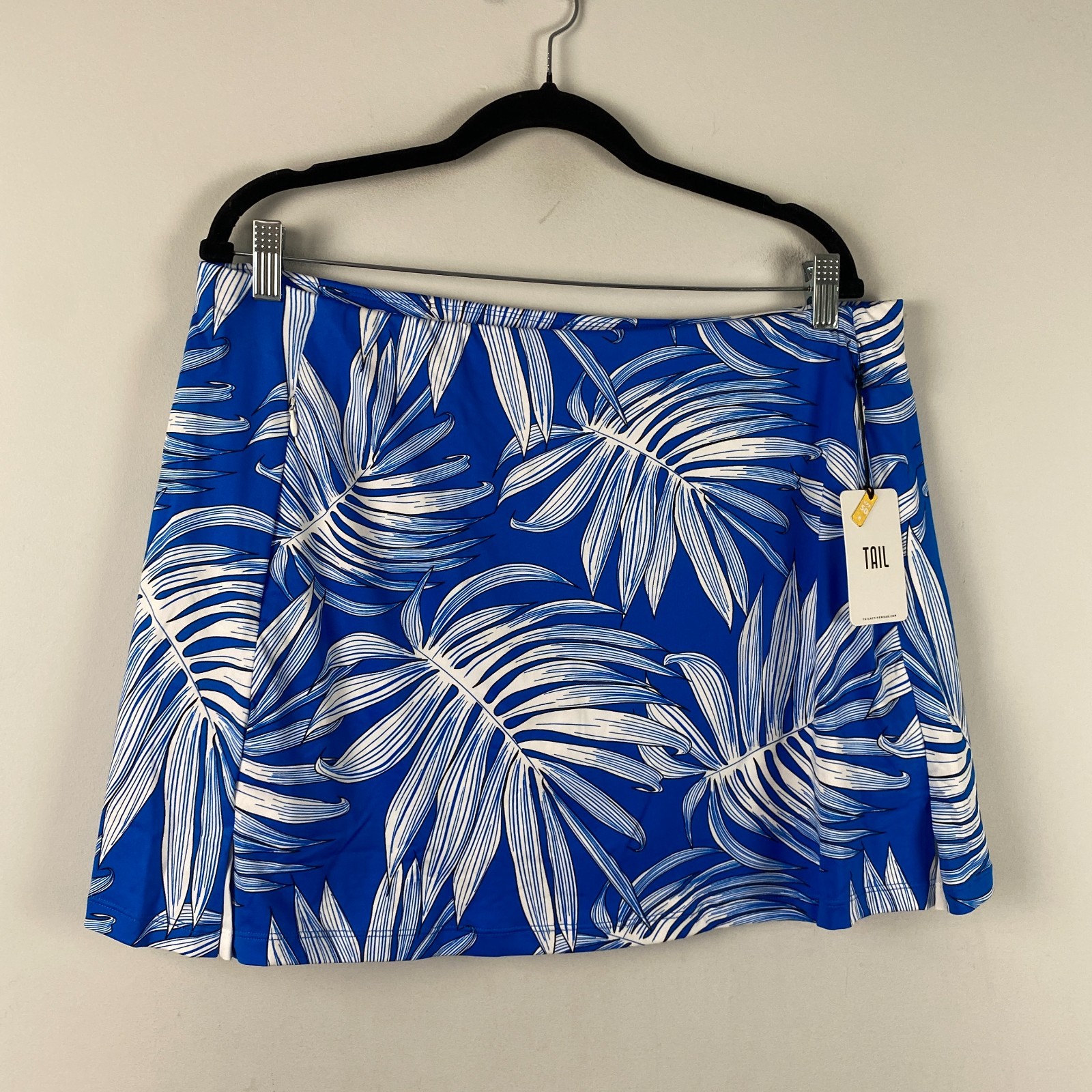 Tail Skort Size XL Blue Tropical Pull On Pockets Golf UPF 50+