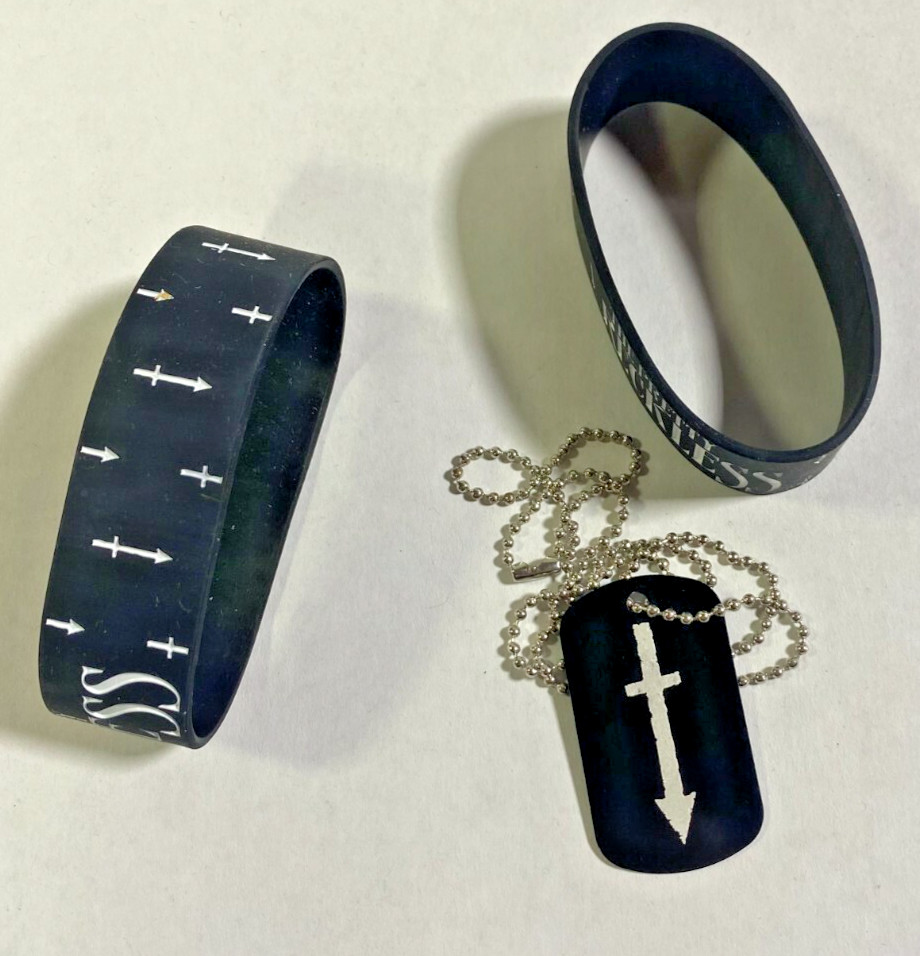 The Pretty Reckless 1 METAL TAG & 2 SILICONE RUBBER WRISTBAND BRACELET
