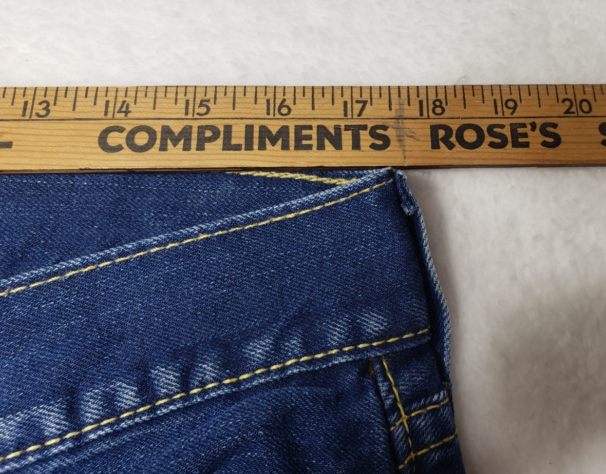 Levis Type 1 Real LooseJeans Red Tag Men’s Size 34 X 32 Denim Excellent Used Con