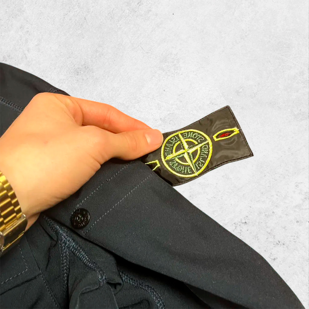 Stone Island Soft Shell-R Hooded Jacket Navy Blue Water Wind Resistant AW17