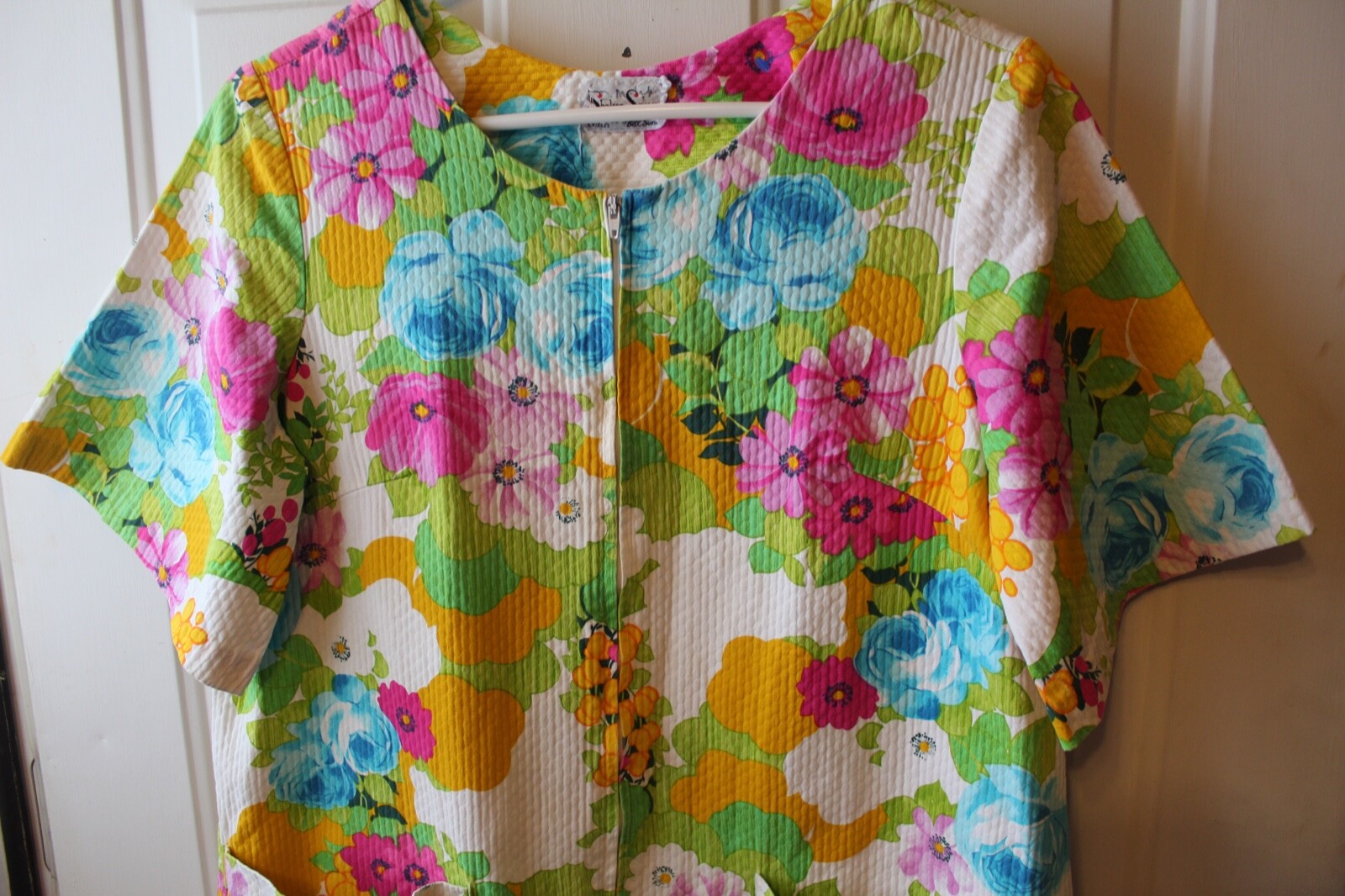 M/L VTG 60’S SHAKER SQUARE BY BILL SIMS MOD FLORAL FLOWER POWER HOUSE DRESS ROBE