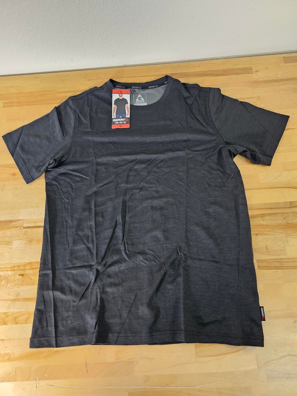 M / MEDIUM – BLACK – Gerry Men’s Lightweight Cool Knit Active Gym Tee Shirt