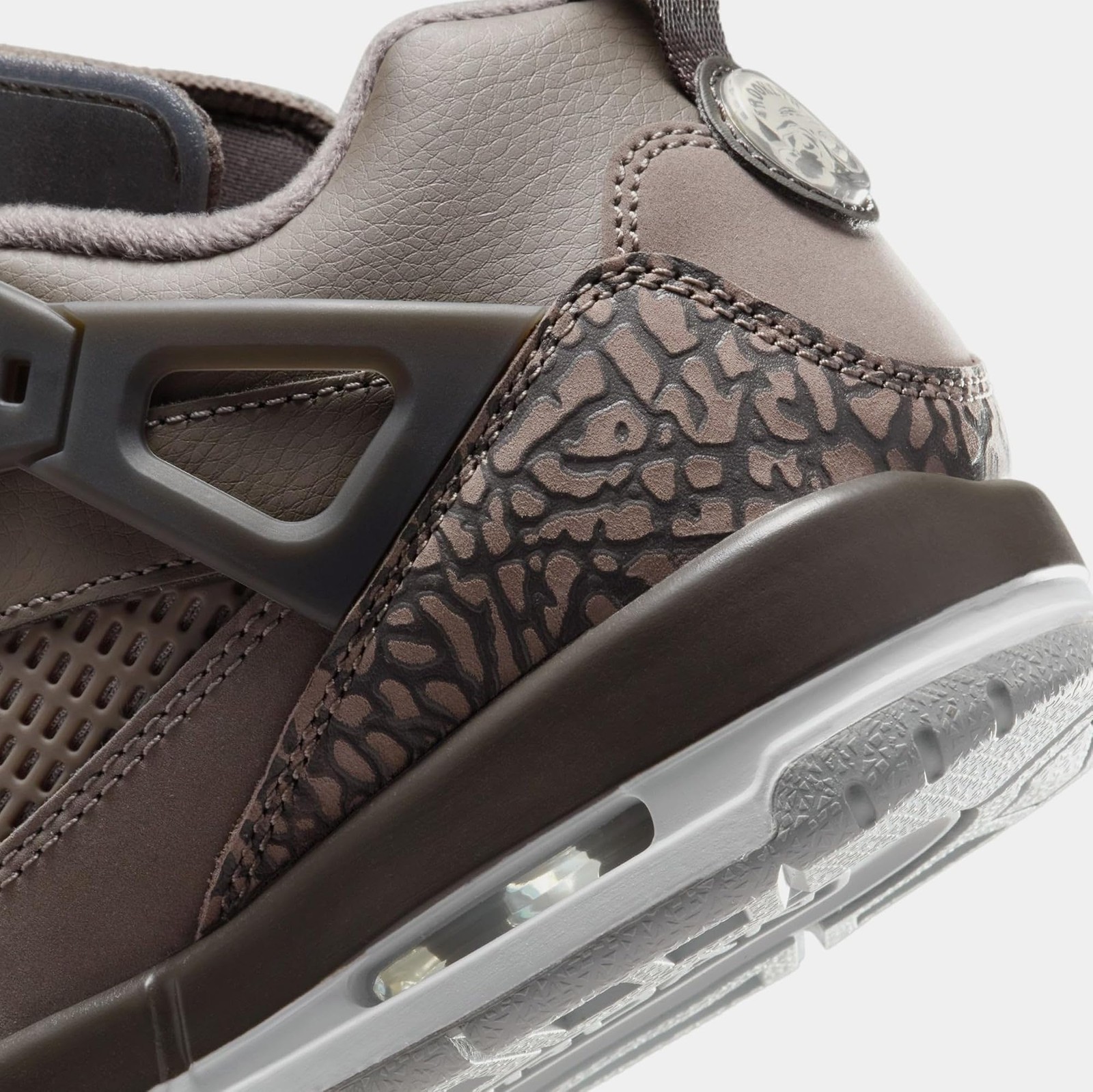 Nike Spizike Low Grade School Basketball Shoes (Cave Stone/Medium Ash) Size 7 –