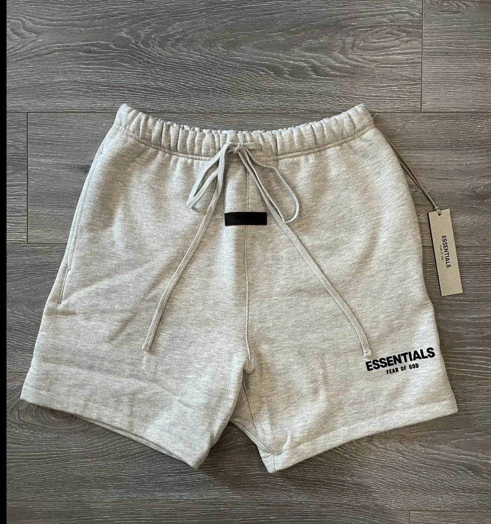 Essentials Fear of God Men’s Gray Logo Sweat Shorts Drawstring Elastic L