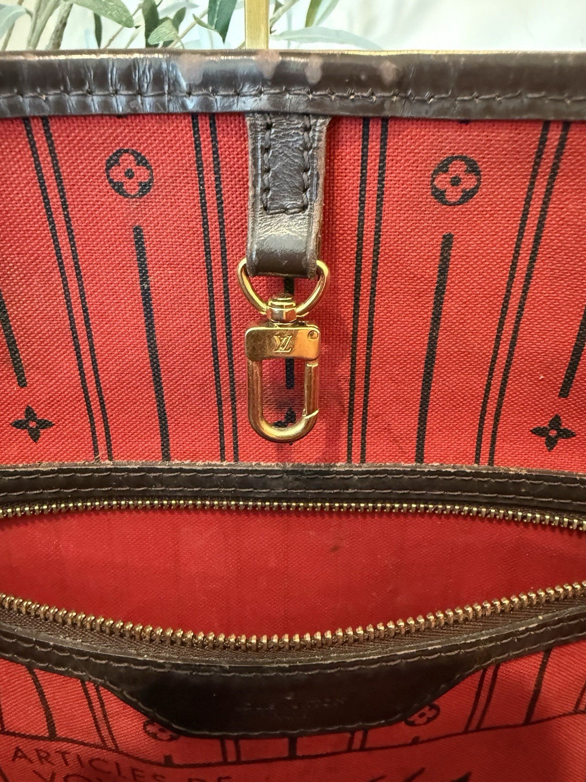 Louis Vuitton Neverfull GM Damier Ebene Tote