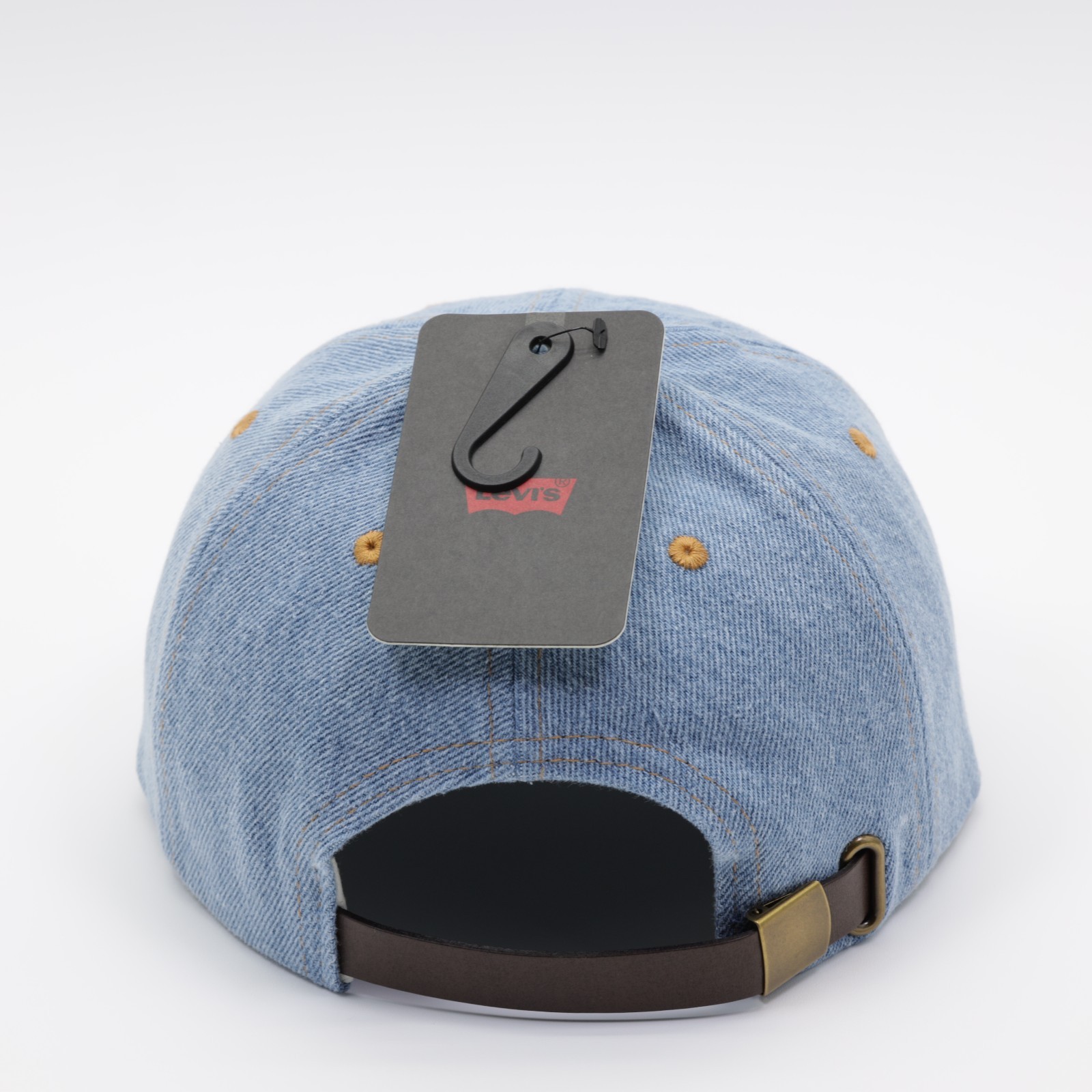 Levi’s Men’s Relaxed Adjustable Leather Patch Denim Dad Cap Light Blue One Size