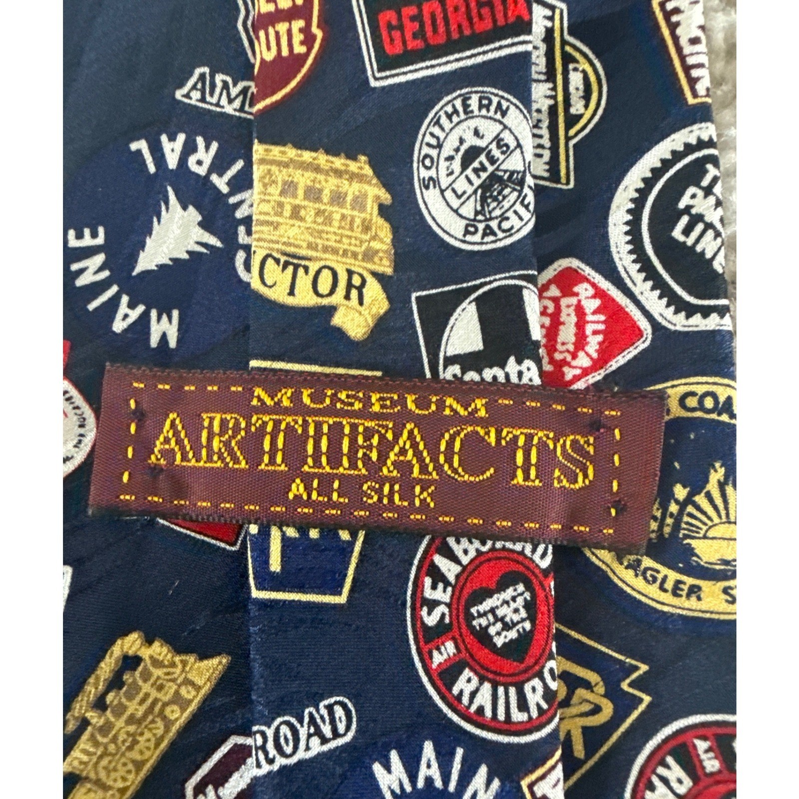 Museum Artifacts 100% Silk Tie Mens Navy Blue Excellent Vintage Railroad Logos