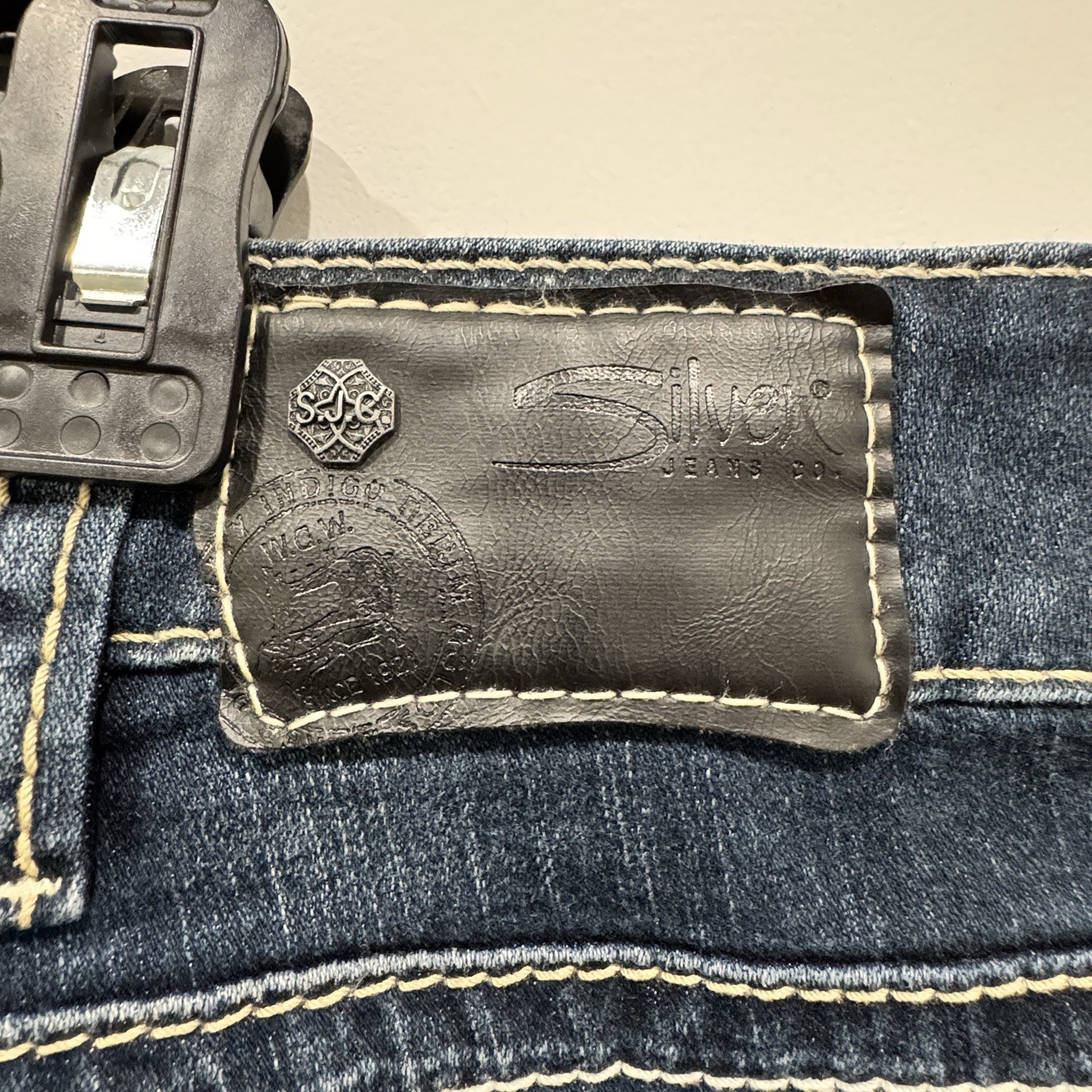 Silver Jeans Co. Suki Mid Rise Slim Bootcut Jeans Blue Dark Wash Plus 20