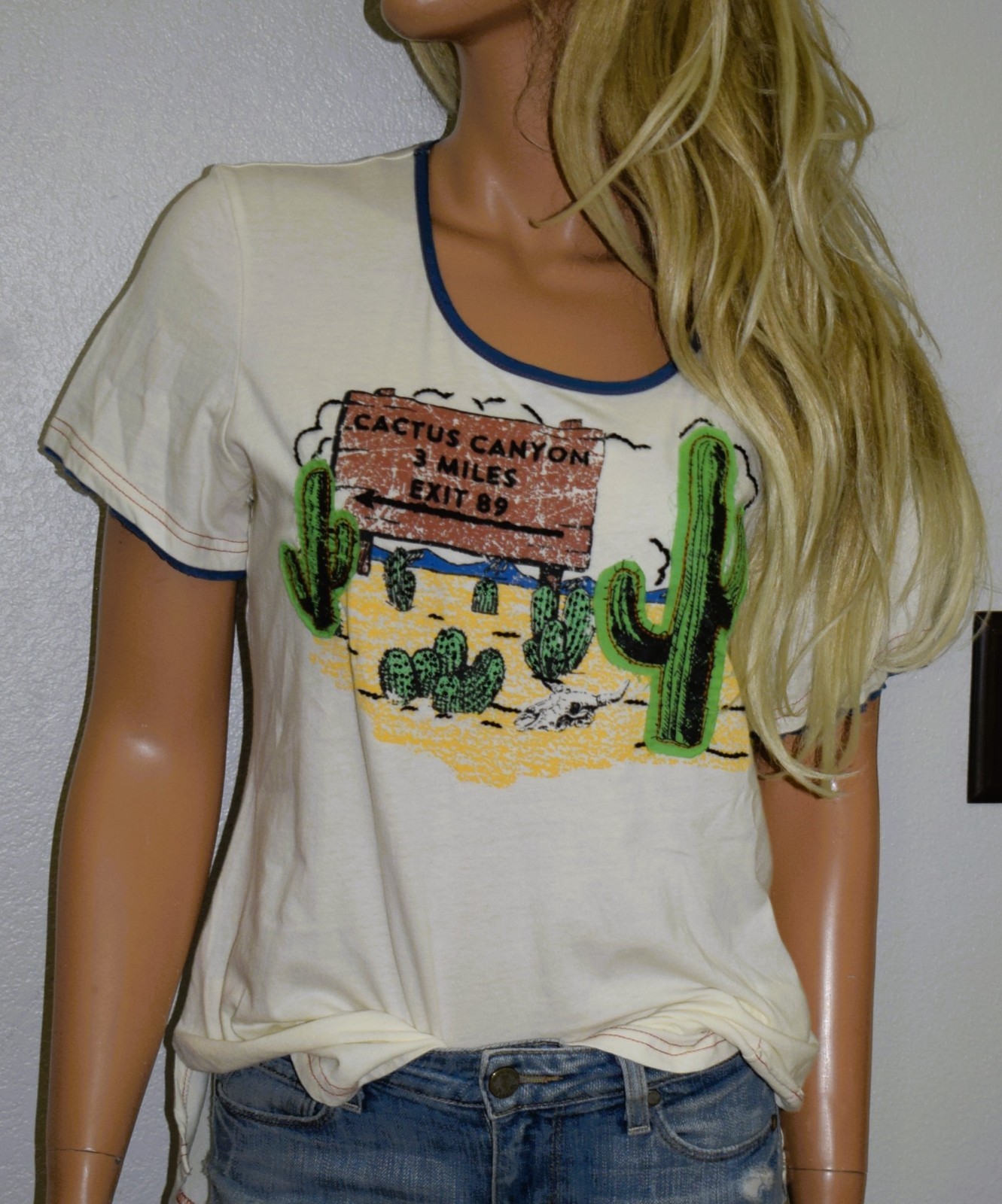 NWT DOUBLE D RANCH Cactus Canyon Top in String Large