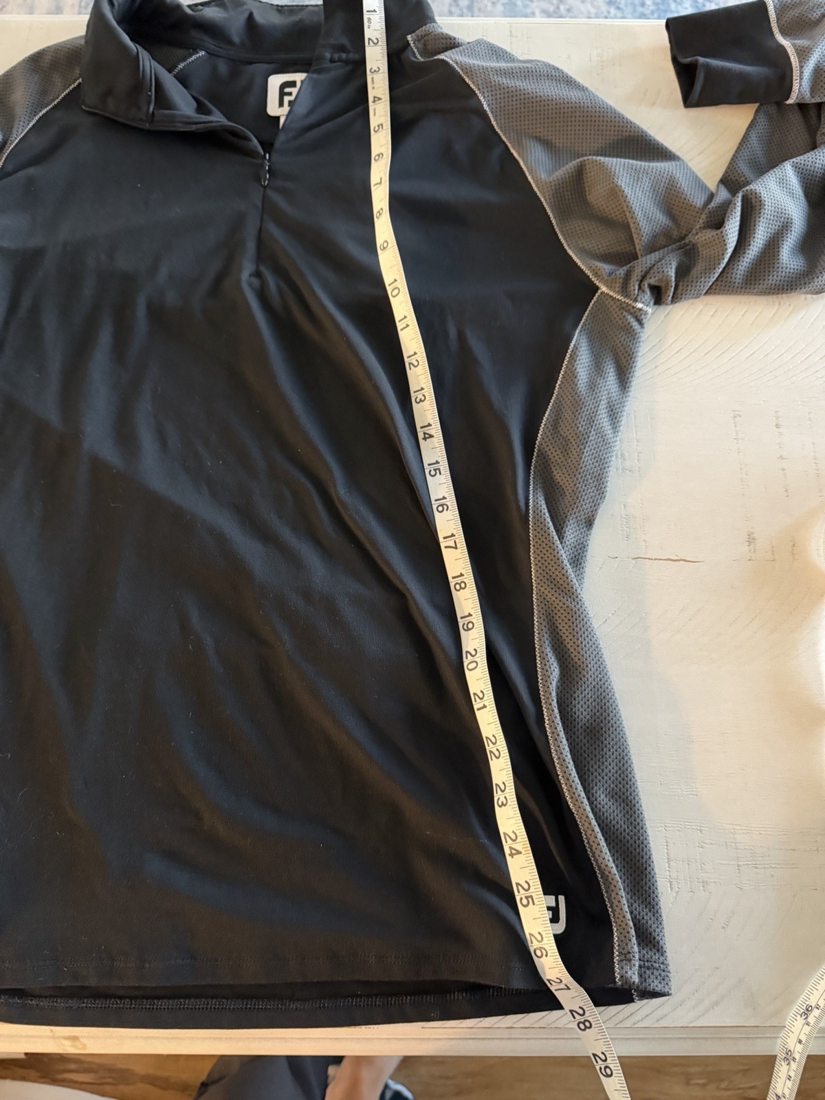 FootJoy FJ Men’s Medium 1/4 Zip Golf Pullover Black Gray Performance Stretch