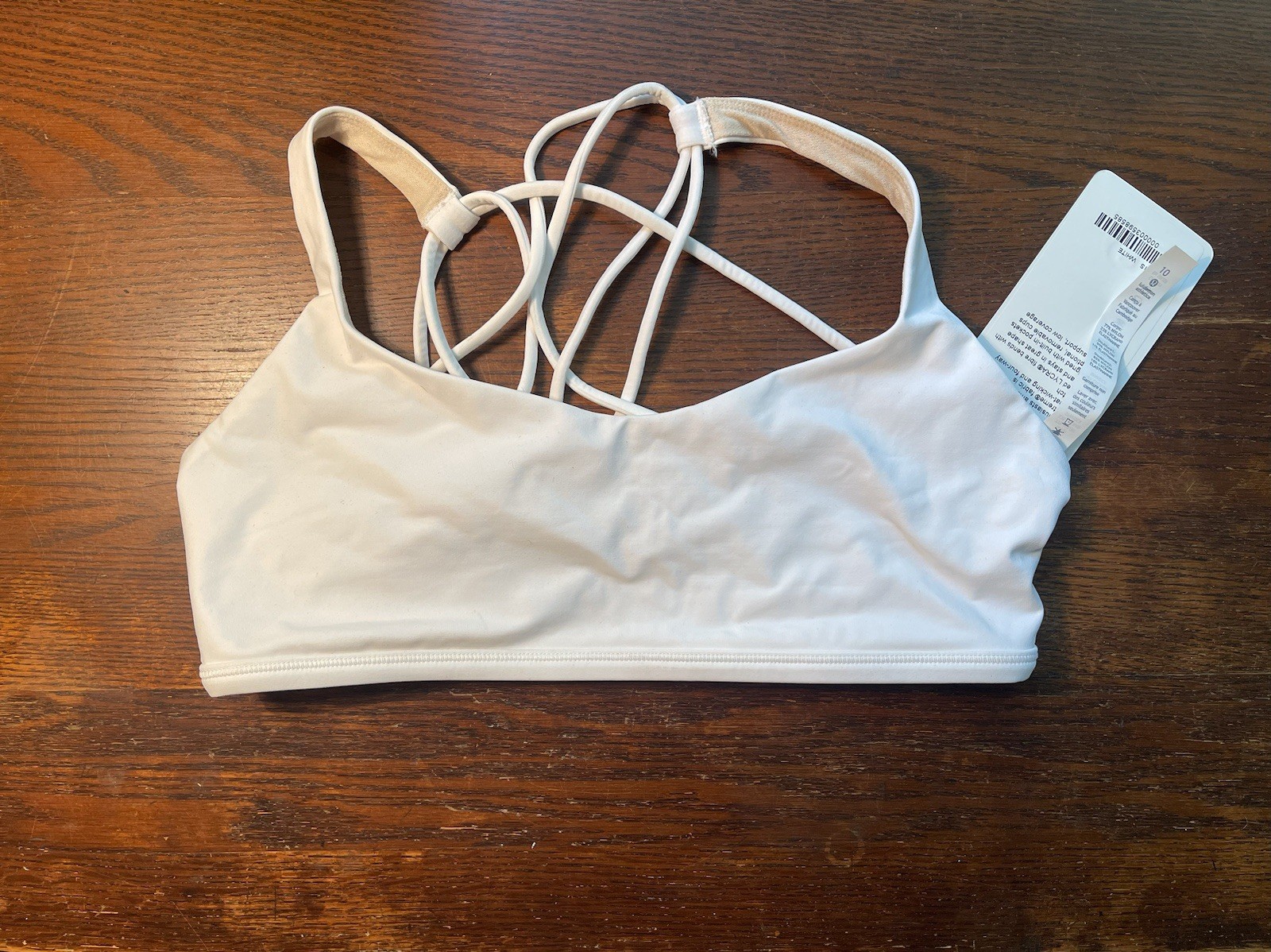 Lululemon NWT Free To Be Bra Size 10 In White