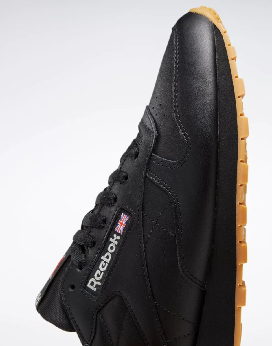 NWOB Reebok Classic Leather 100008493 BLK / GUM SZ 9