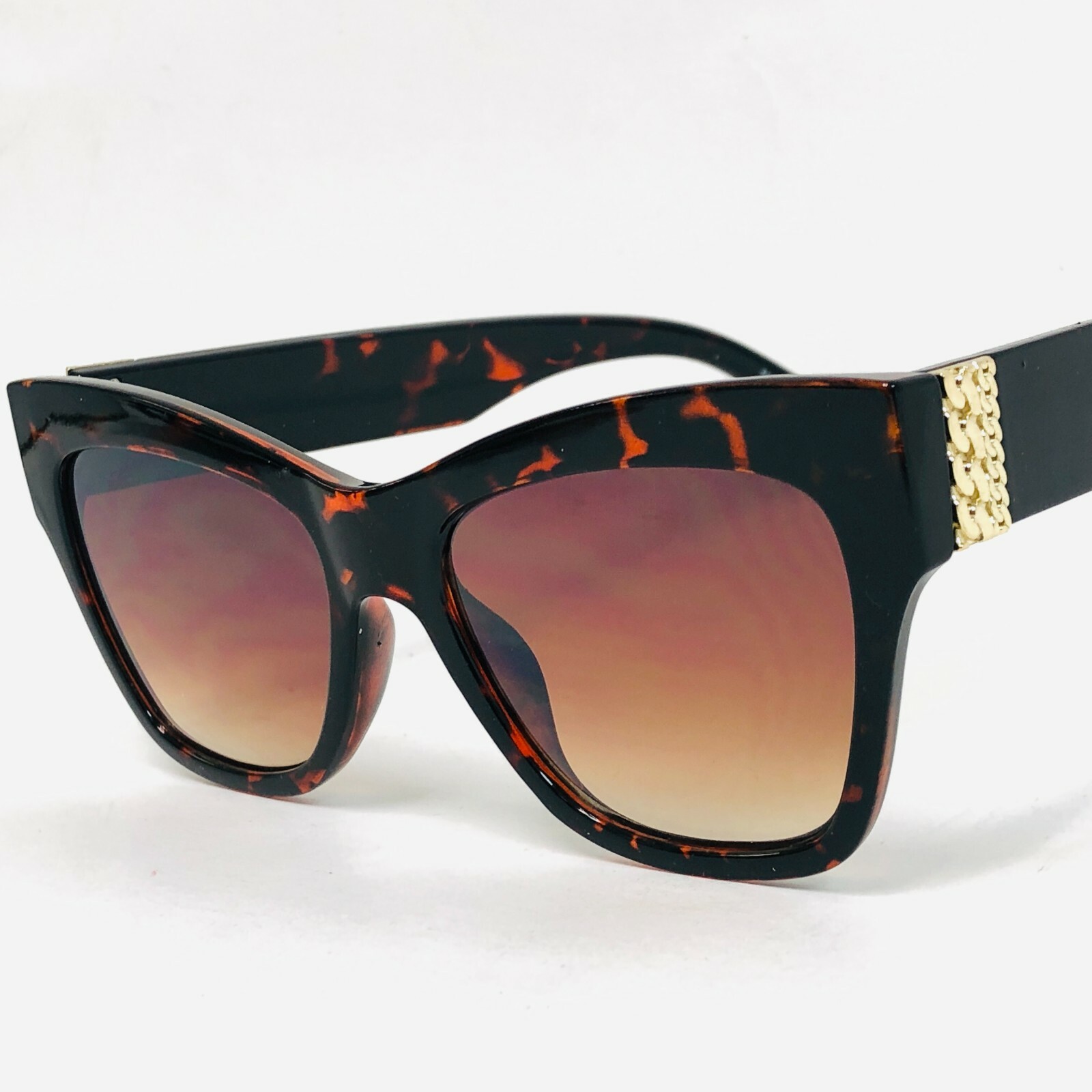 Women Fashion Sunglasses Tortoise Frame Brown Lens Square Cat Eye Style Retro