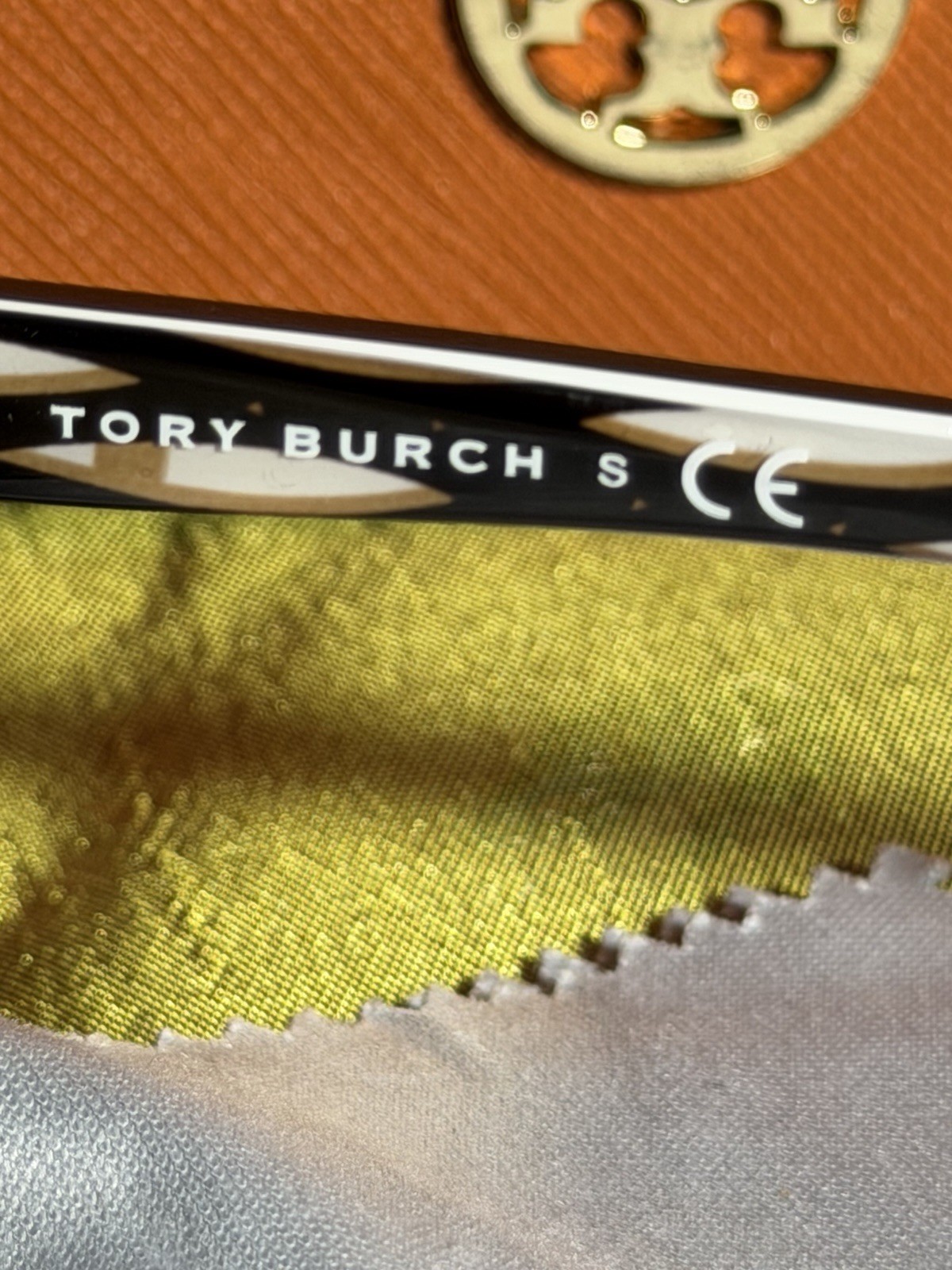 Tory Burch TY7031 Rectangle Sunglasses Black Plastic Frame Brown Gradient UV400