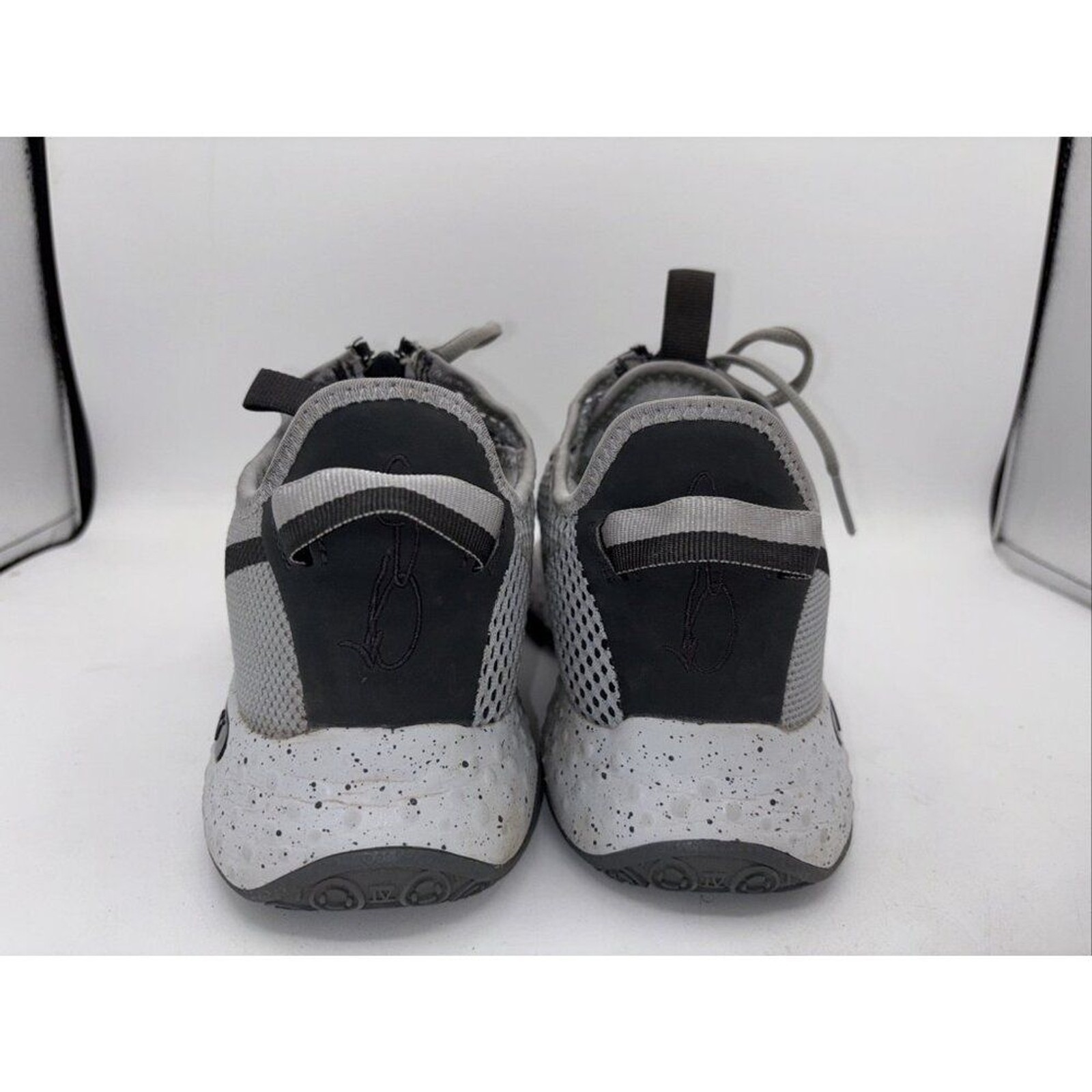 Nike PG 4 Team Wolf Grey Anthracite Black CK5828-001 Men’s Size 8