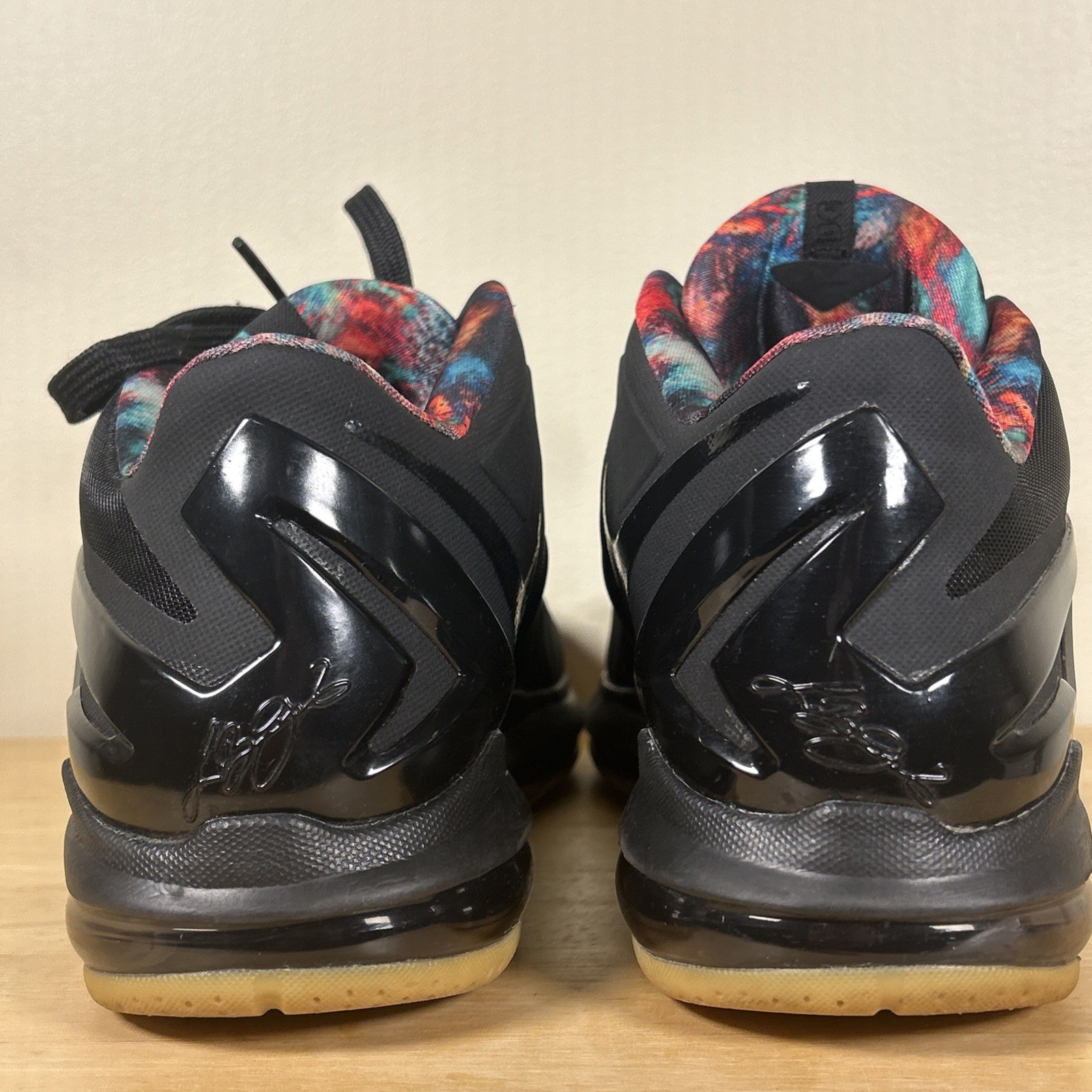 Size 10 – Nike Max LeBron 11 Low Gum Black Leather (642849-078) w/ Original Box