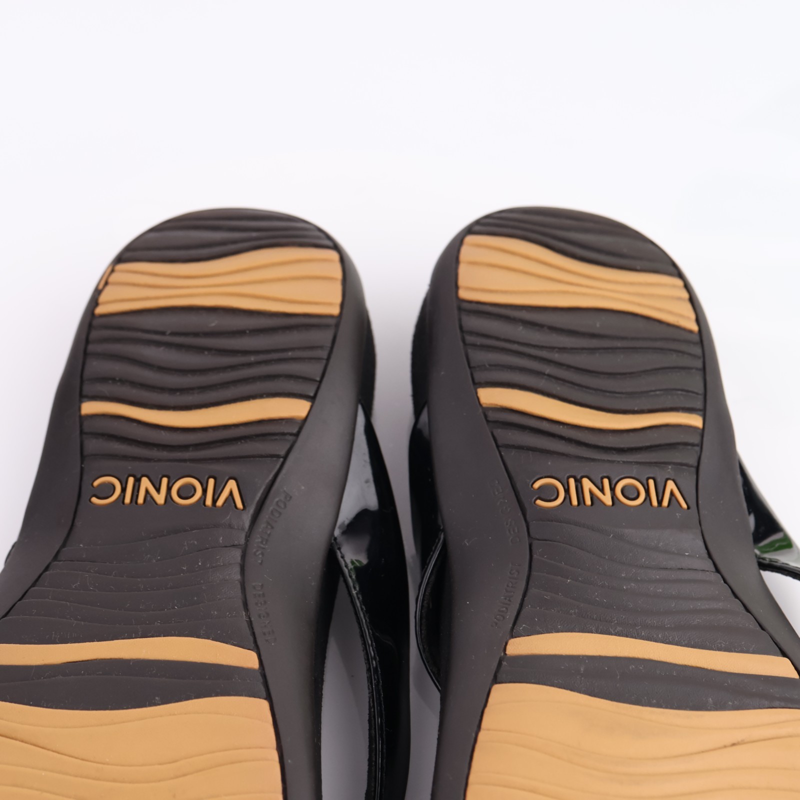 Vionic Womens Bella II Sandal Size 11 Black Patent Thong Arch Support Slide Shoe
