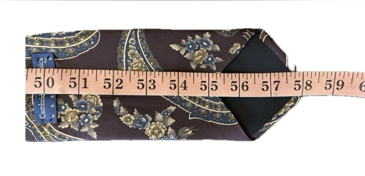 Vintage Cambridge Classics Men’s Paisley Pointed Tie Purple Blue Beige 58in