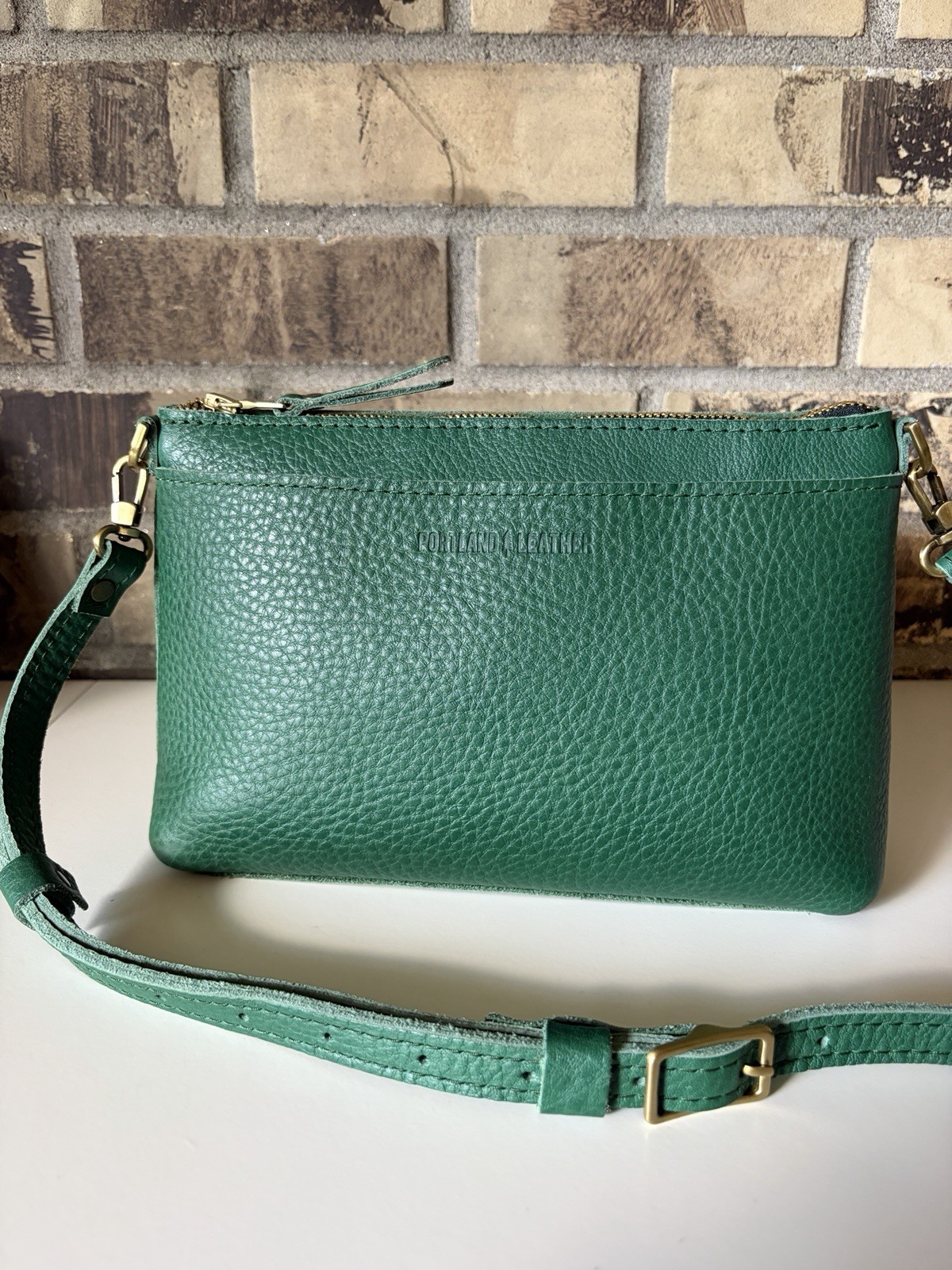 Portland Leather Goods Bacalar Poppy Crossbody Bag PLG Pebbled Green Premium EUC