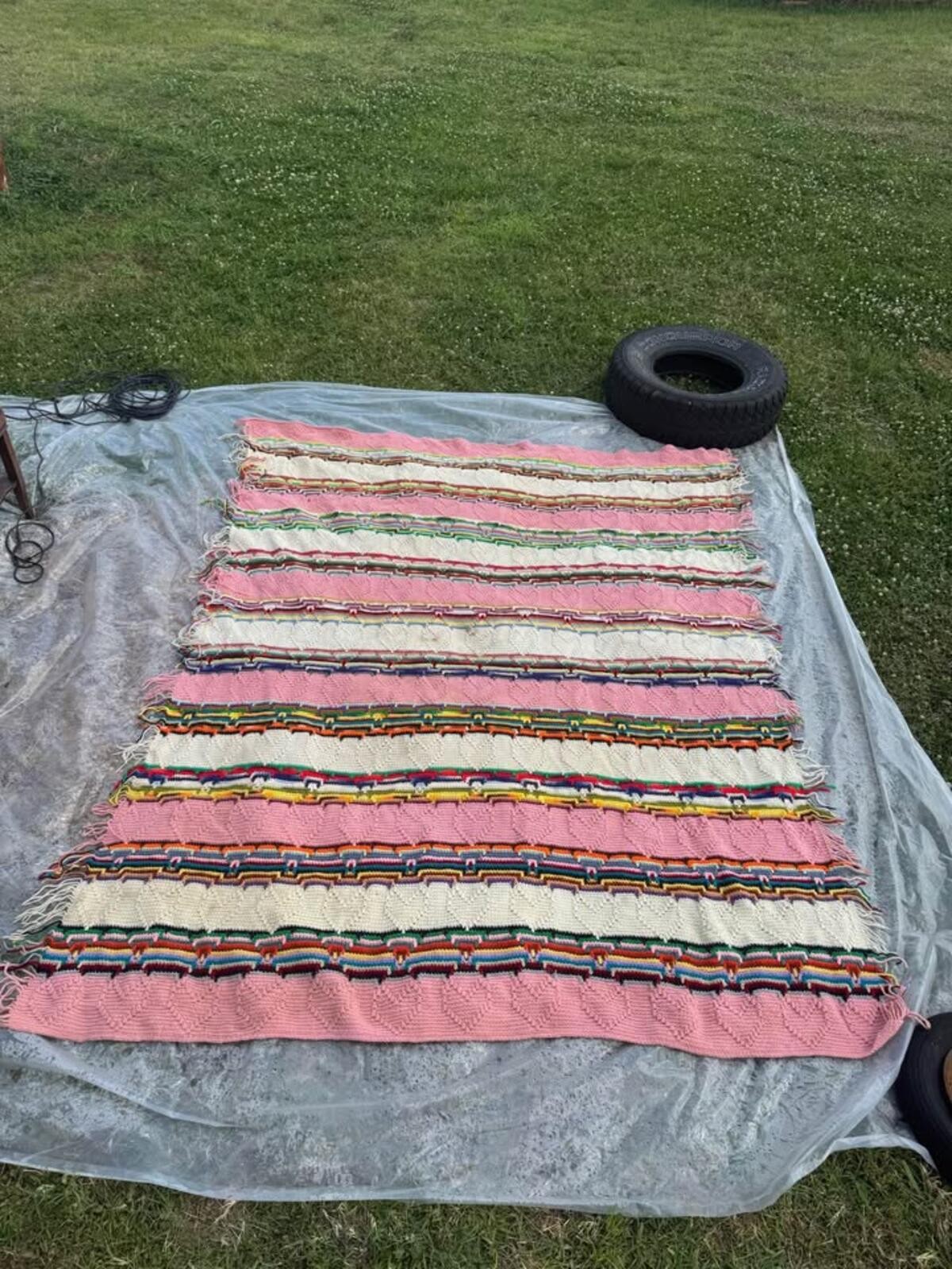 Large heart design afghan