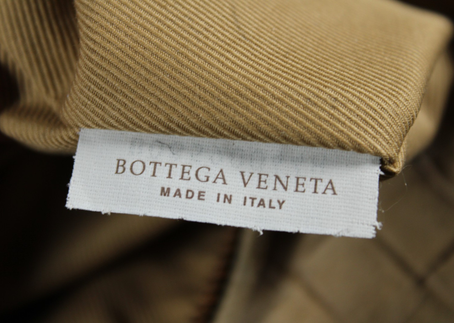 BOTTEGA VENETA Sand Beige Intrecciato Suede Medium JODIE Hobo Shoulder Bag