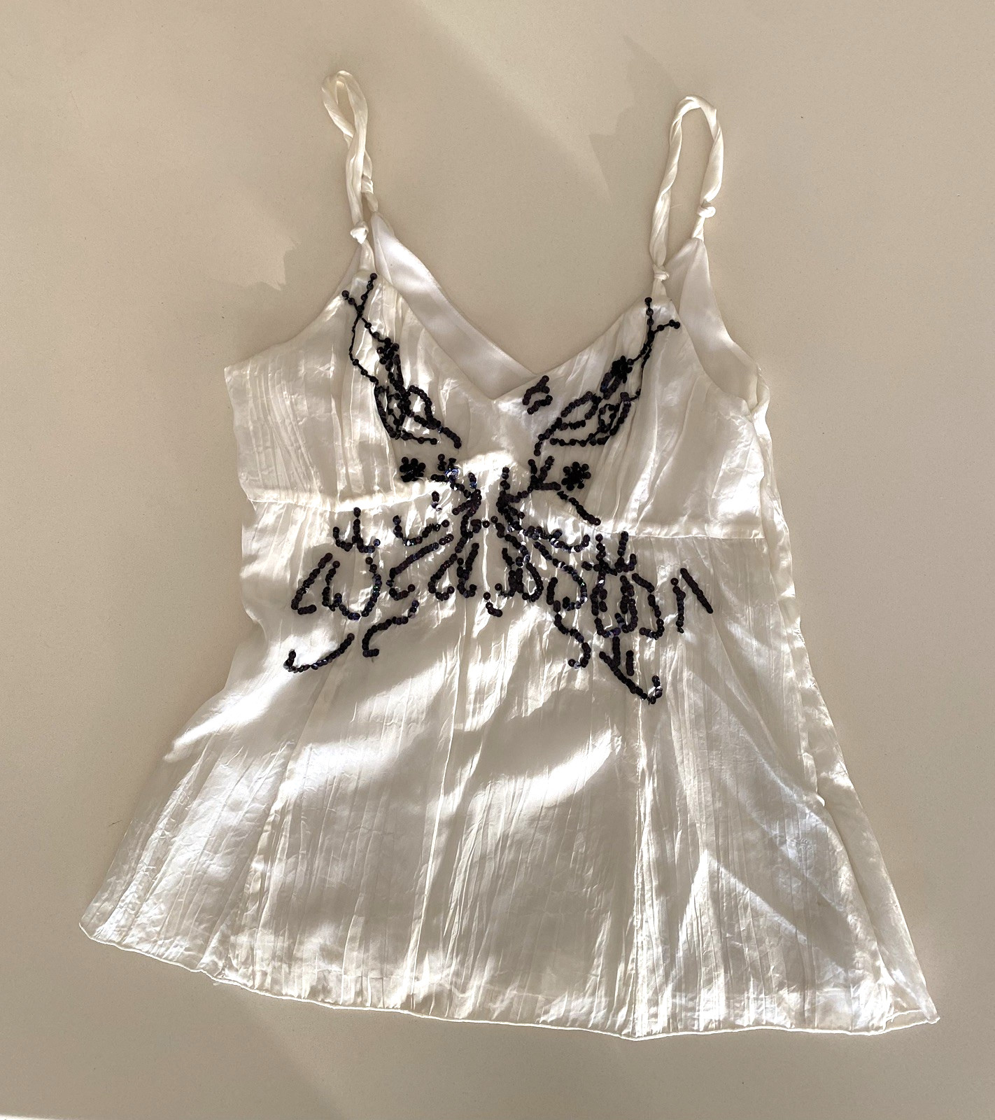 MAX & DG Italy White Silk cami top Black sequin Spaghetti Petite 160/84A NWOT