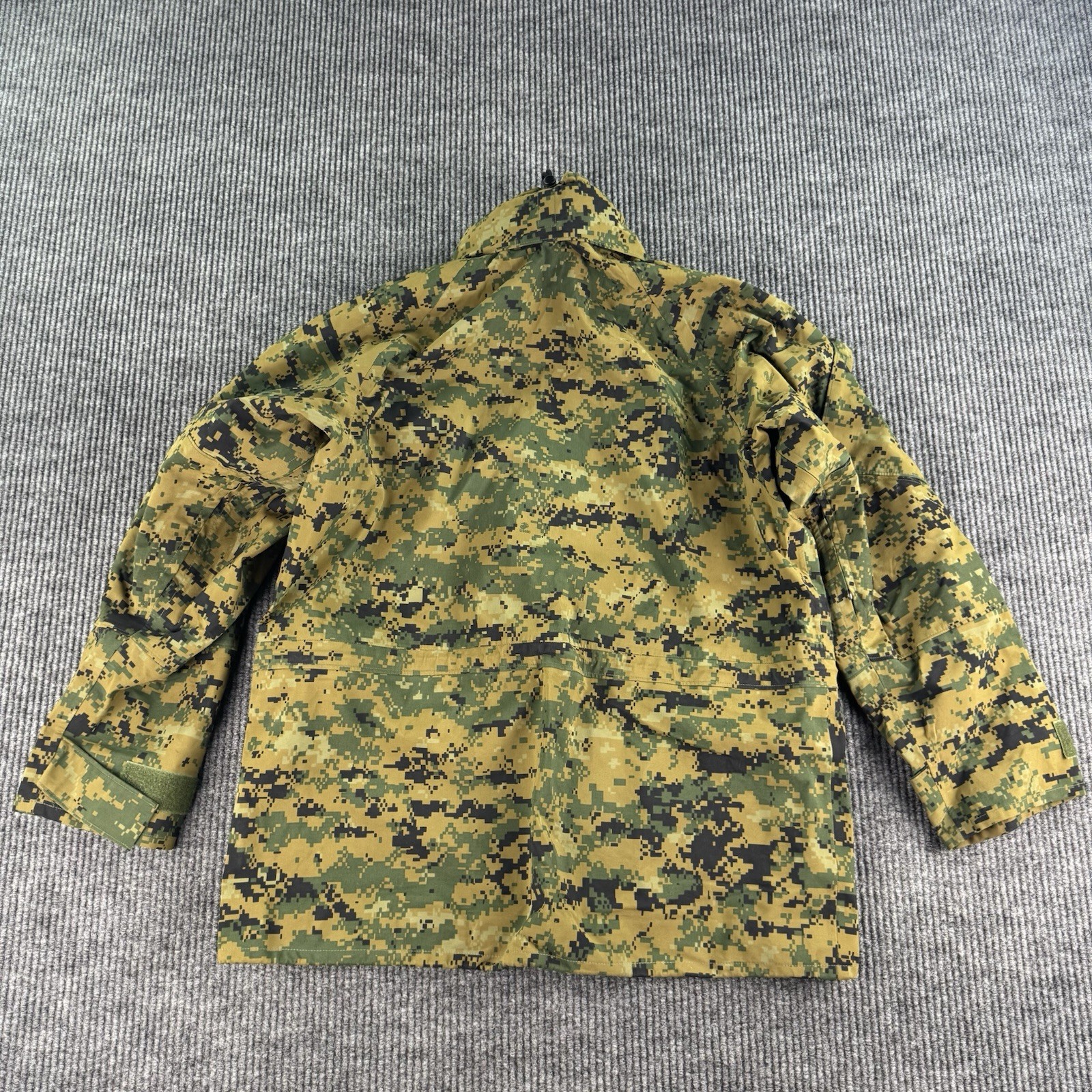 USMC MARPAT APECS Parka Medium Reg Digital Camo Rain Jacket Tennier USA Goretex