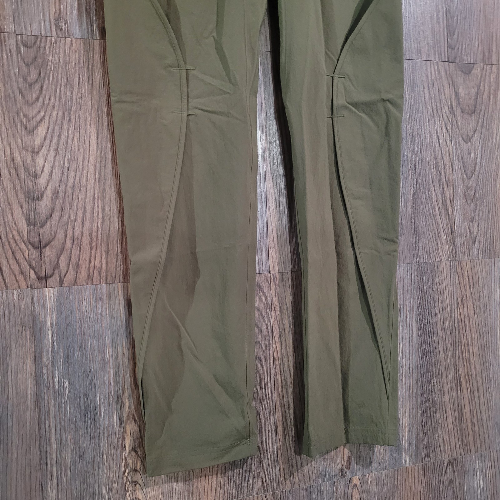 Paskho Utility Hiking Pant Size M x 32 Olive Green Pockets Travel Eco-Friendly