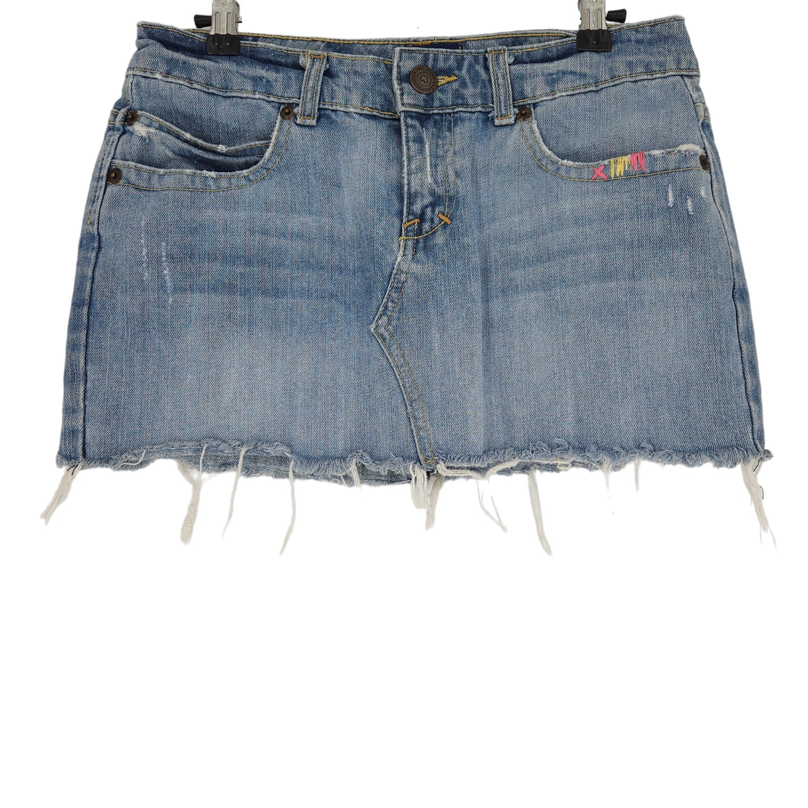 Aeropostale Mini Denim Skirt Medium Wash Distressed Floral Hand Embroidered Sz 4