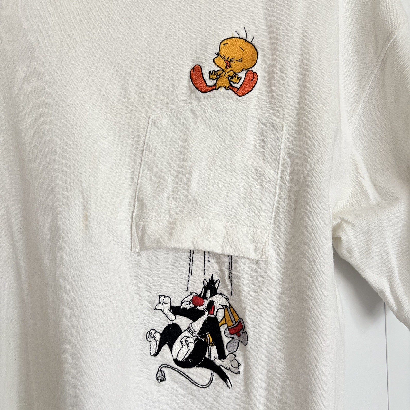 Vintage Warner Bros Looney Tunes Embroidered Pocket T-Shirt White Size L