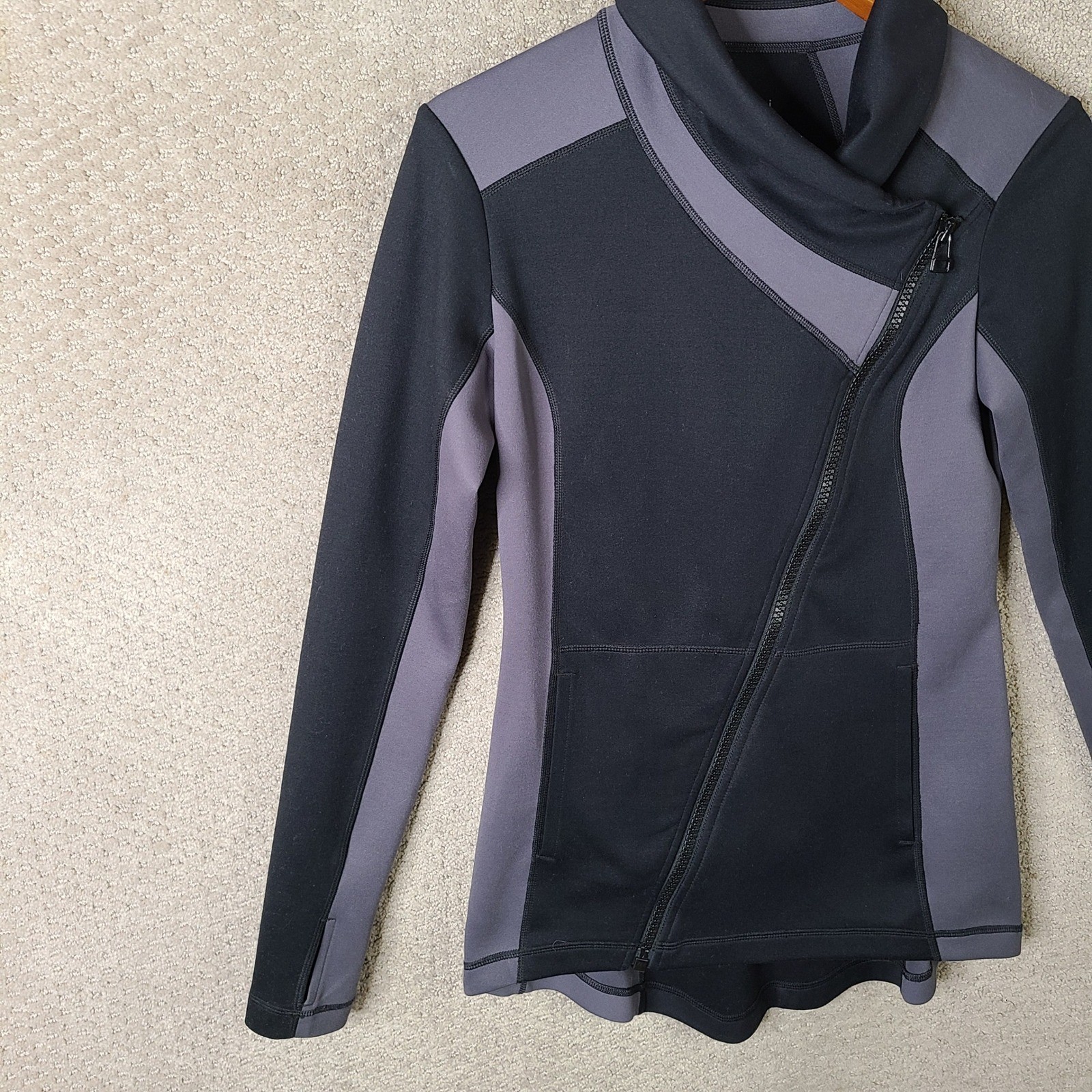Cabi Dash Jacket Womens XS Black Gray Asymmetrical Full Zip Athletic Athleisure