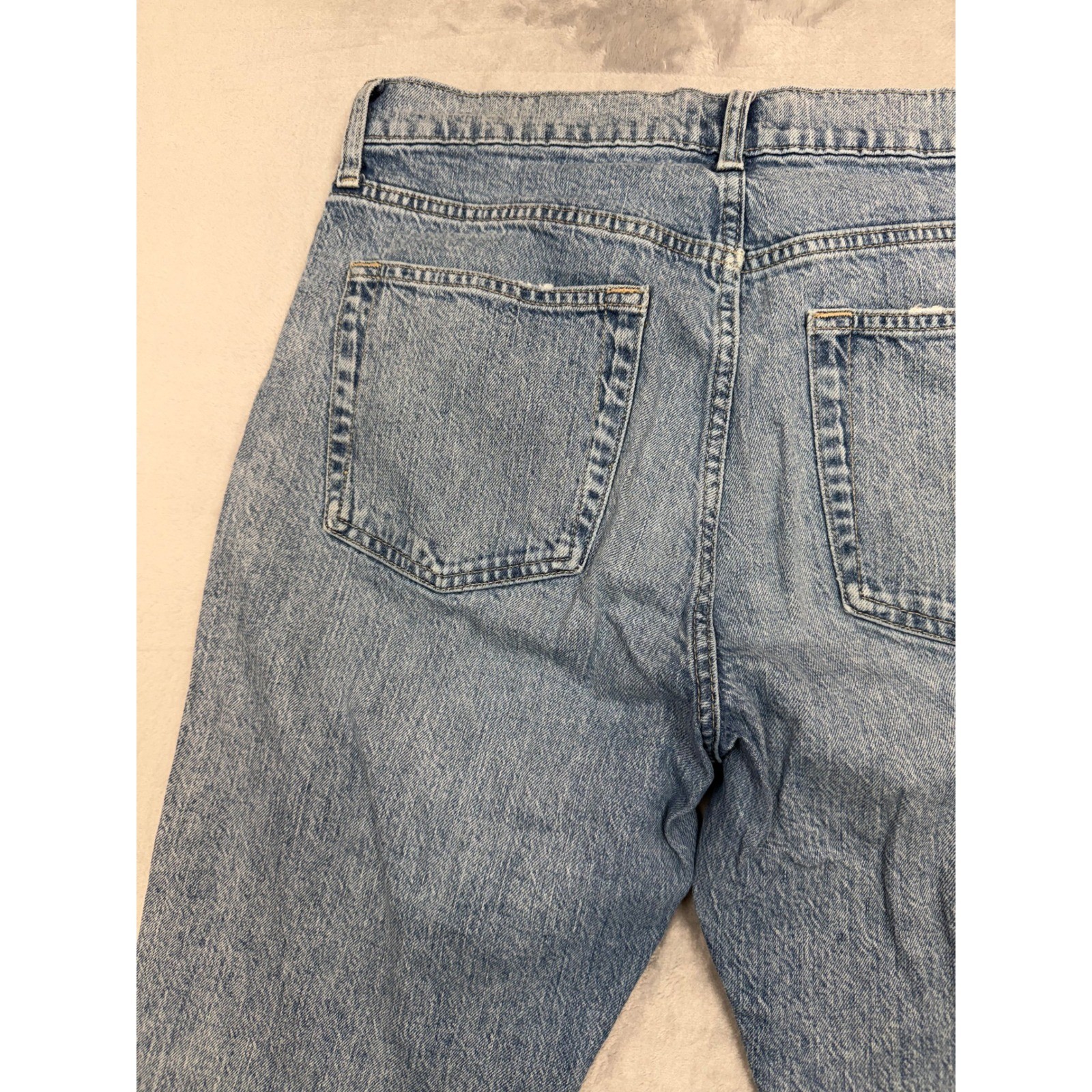 Gap Sky High Straight Jeans Womens 33 Light Blue Distressed Raw Hem 0626-0505