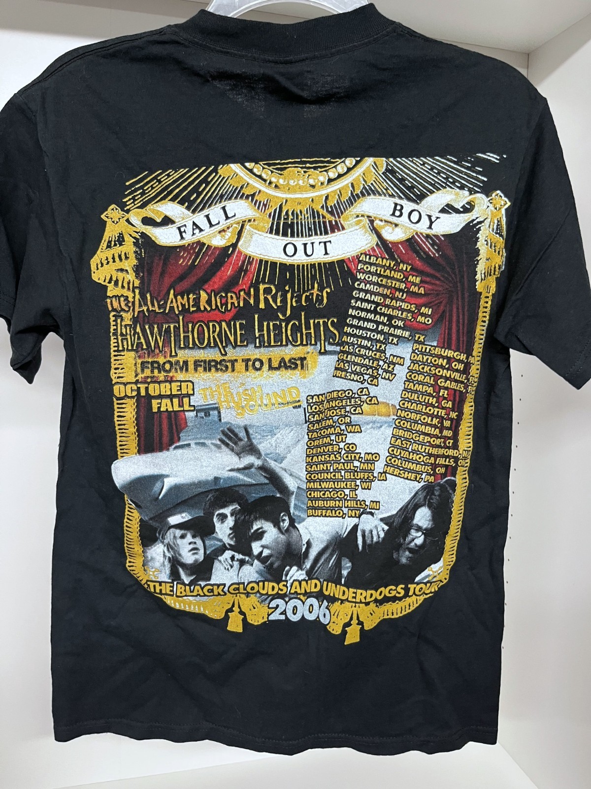 RARE 2006 Fall Out Boy The Black Clouds & Underdogs Tour T-Shirt! Vintage SMALL!